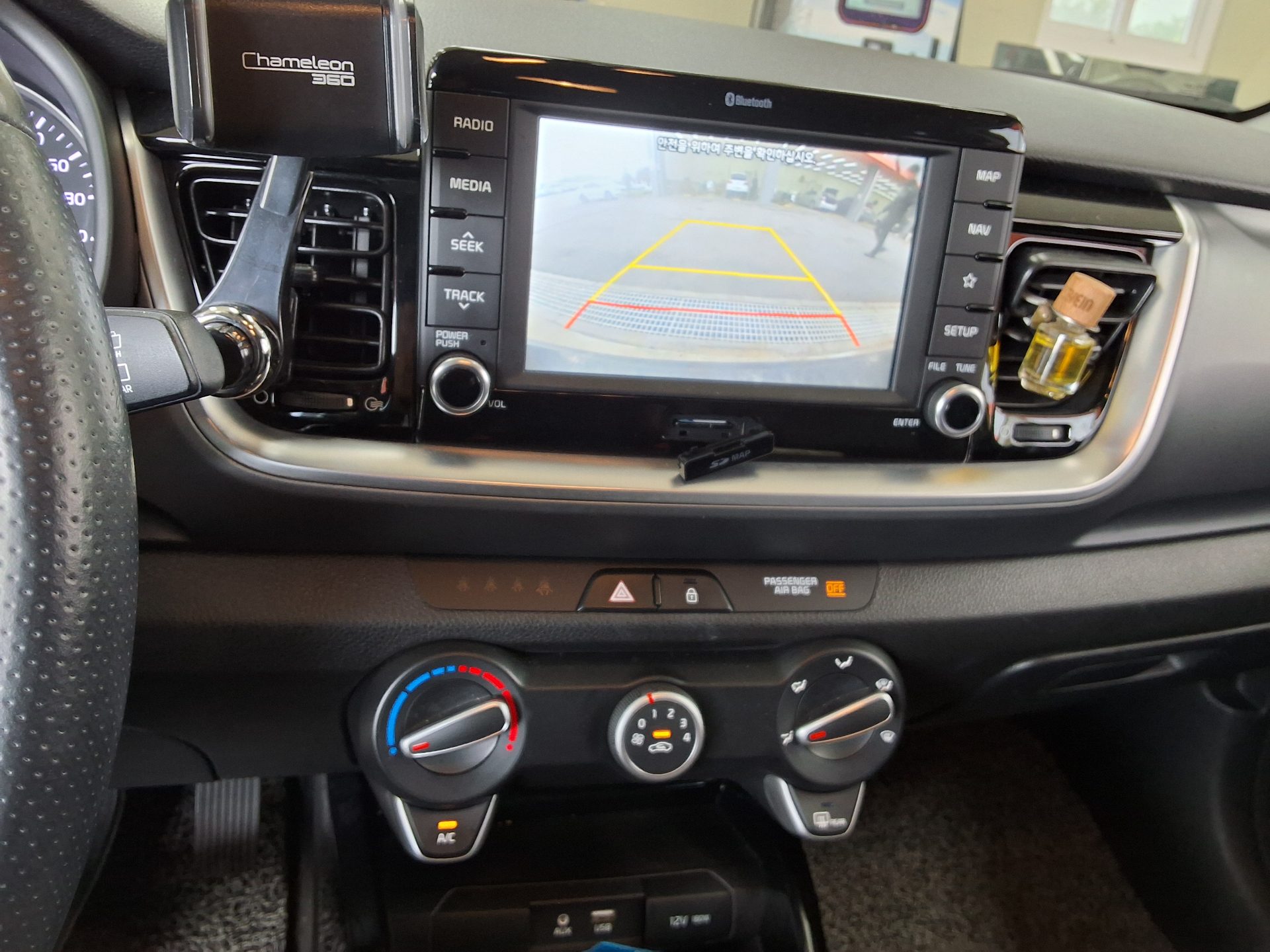 Kia Stonic 2018 - Image 16