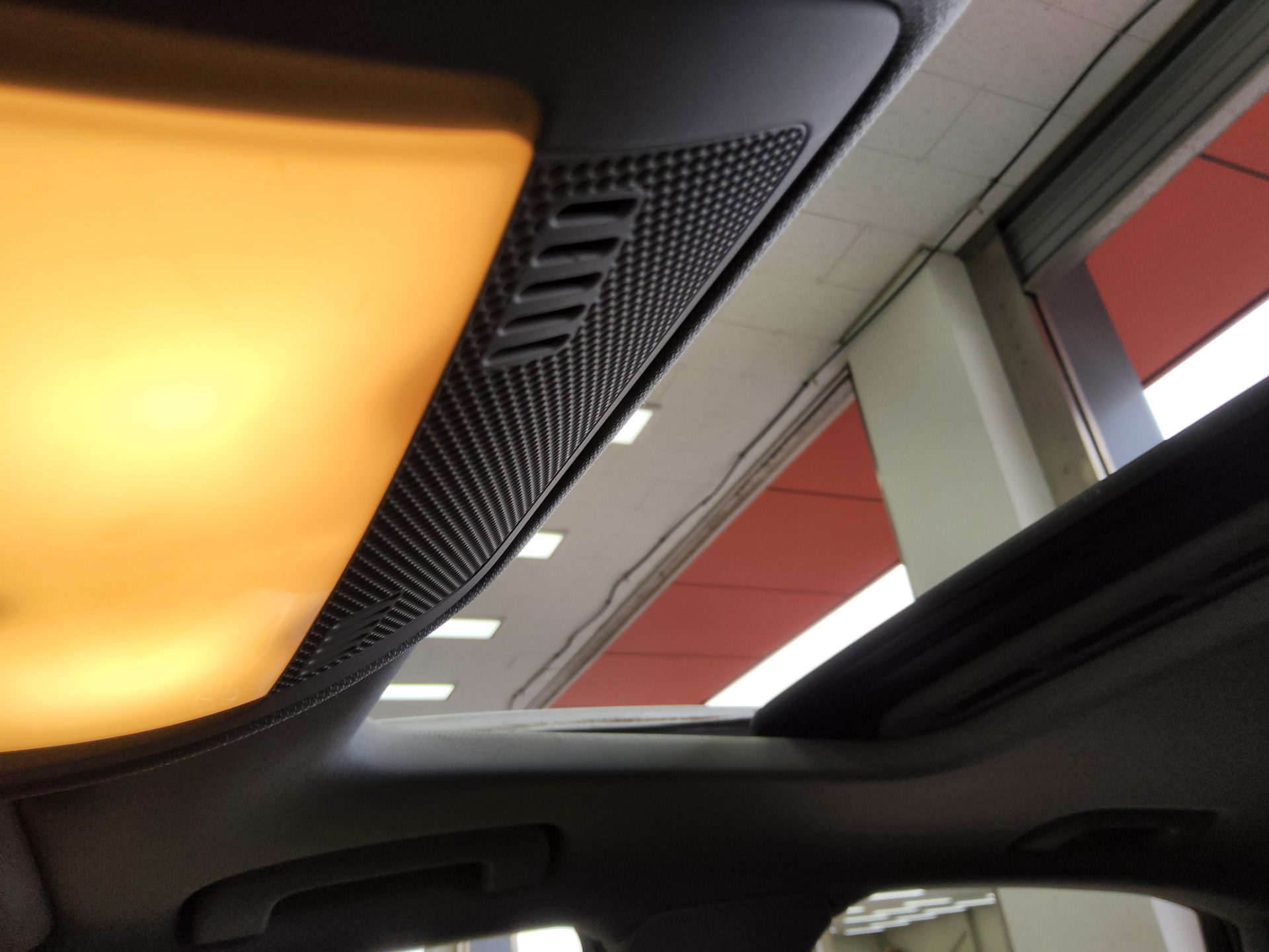 Audi A4 2014 - Image 16
