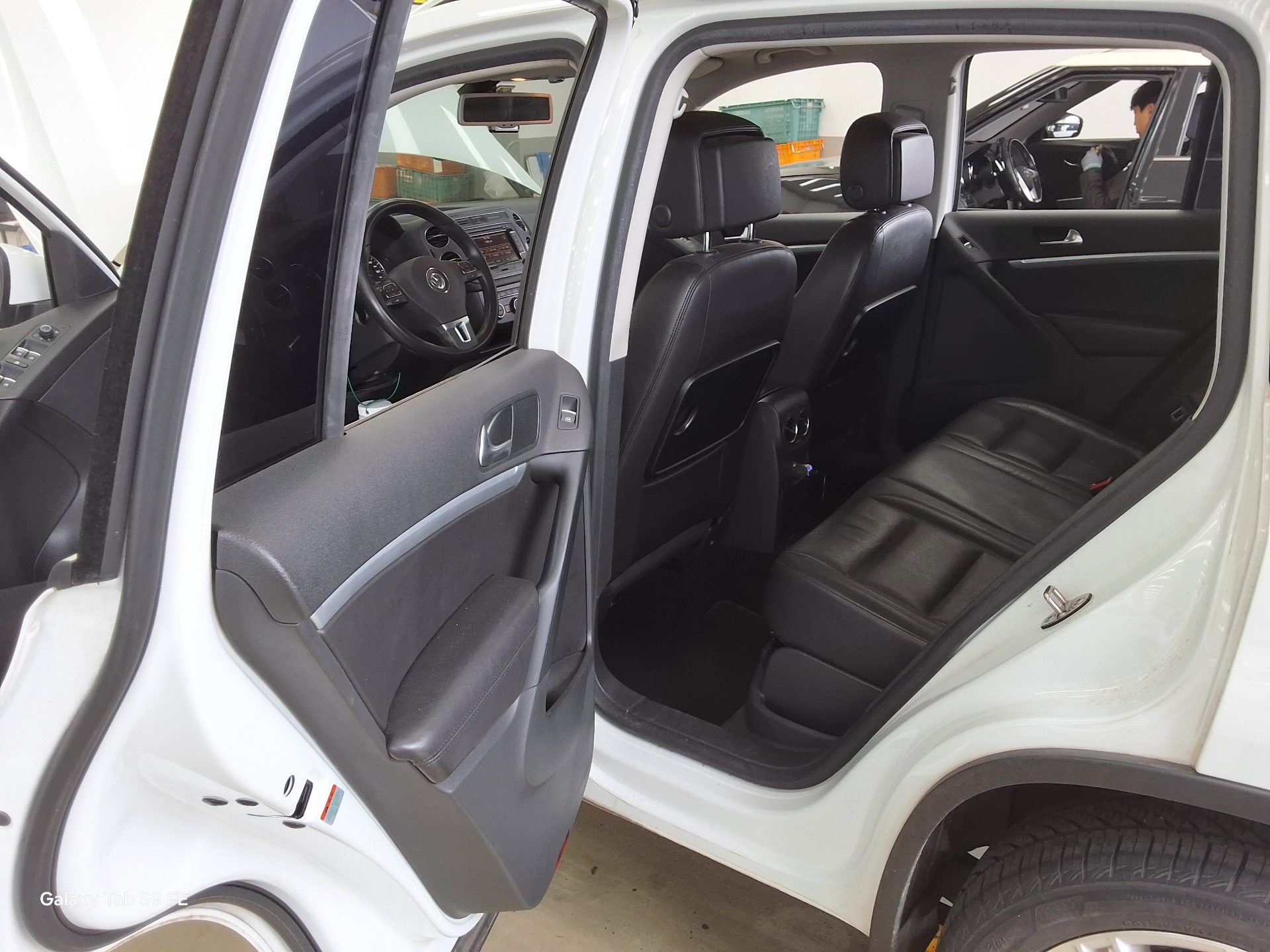 Volkswagen Tiguan 2016 - Image 11
