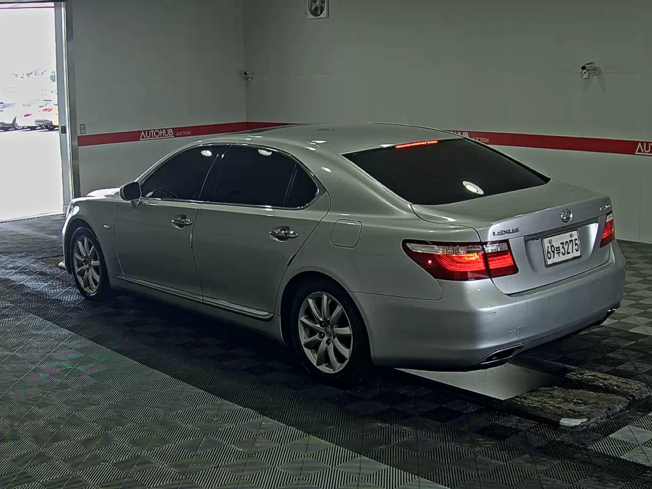 لكزس LS 2007 - صورة 5