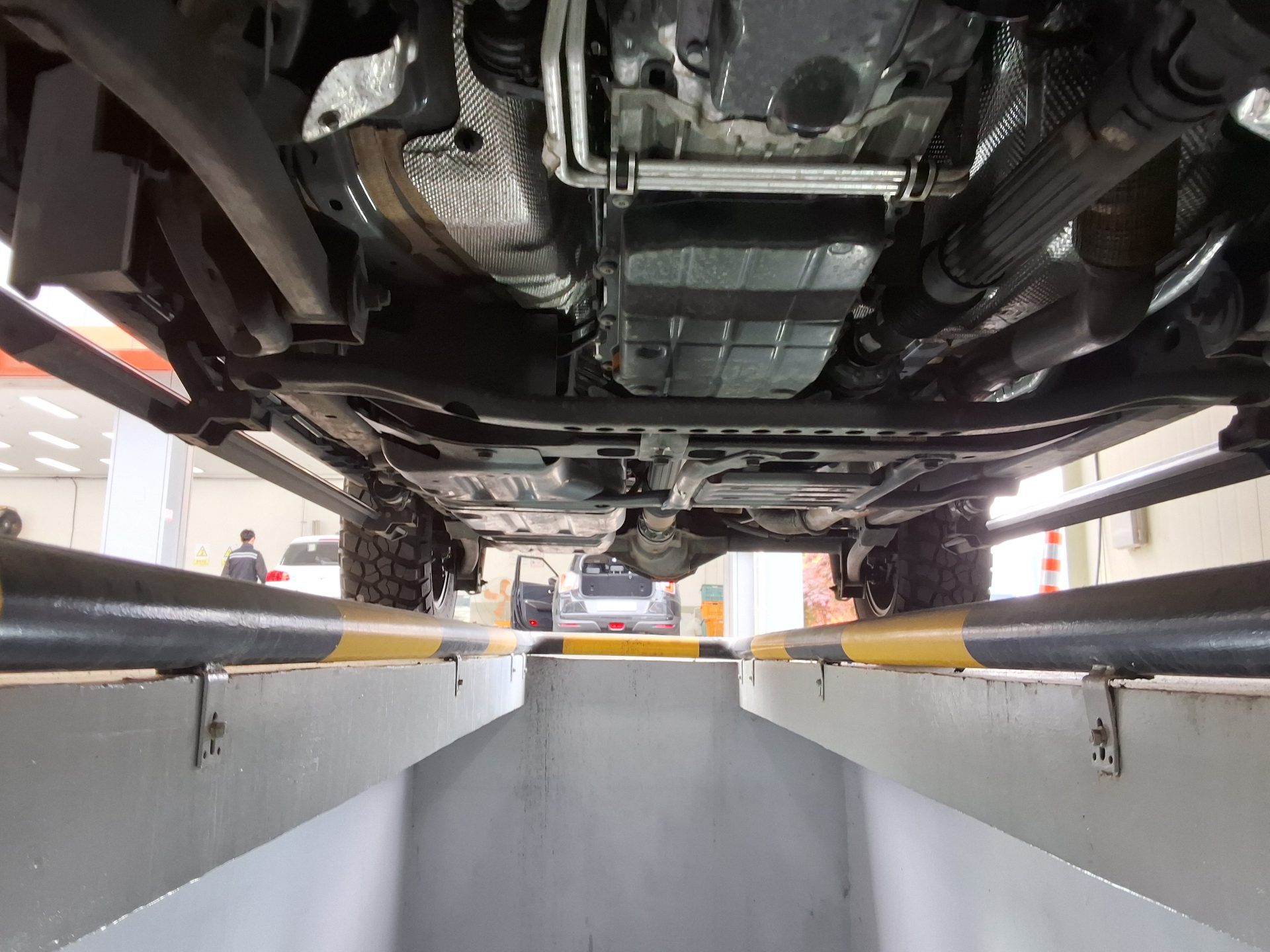 Jeep Wrangler 2023 - Image 19