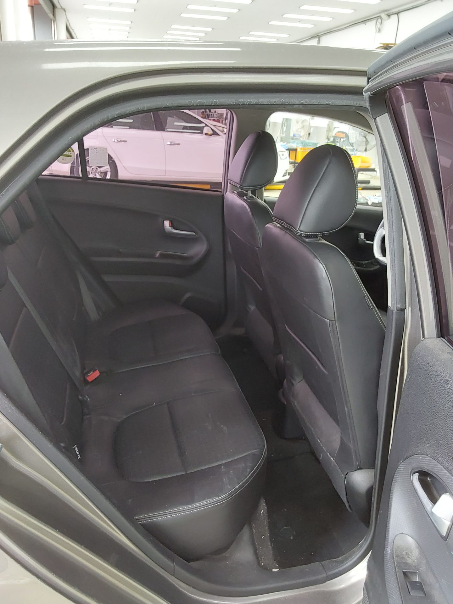 Kia Morning 2016 - Image 12