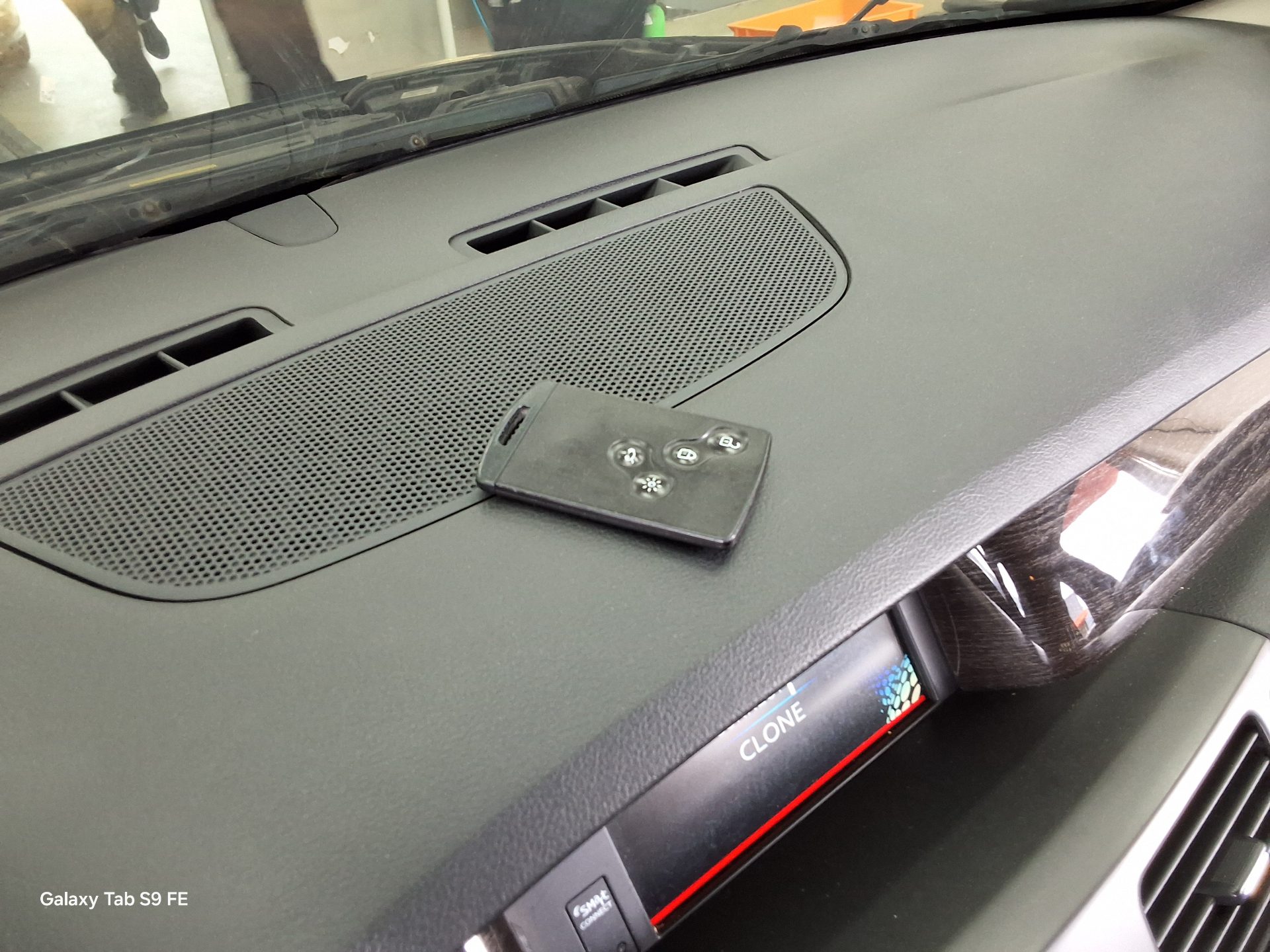 Renault Samsung SM5 2015 - Image 18