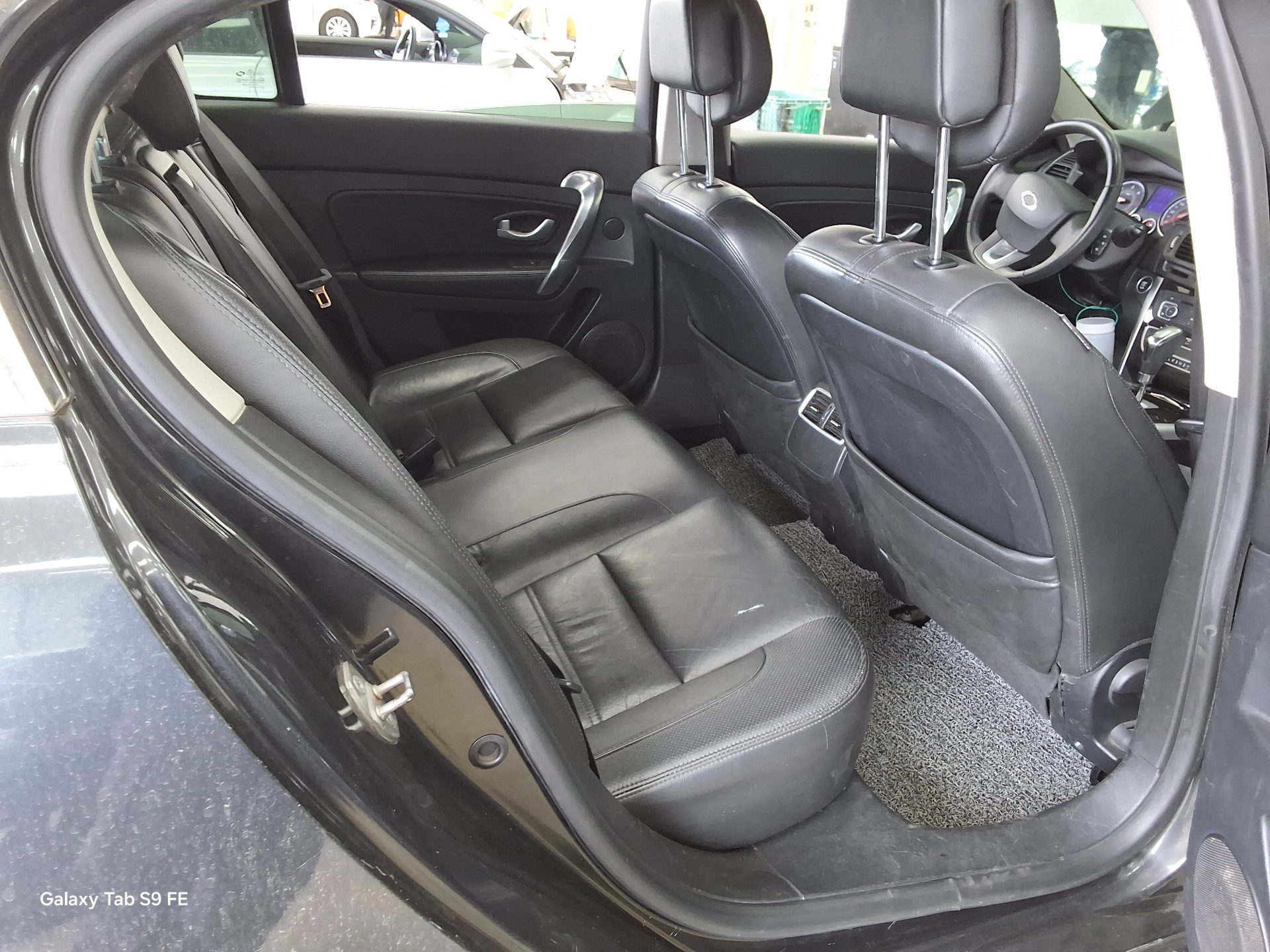 Renault Samsung SM5 2015 - Image 12
