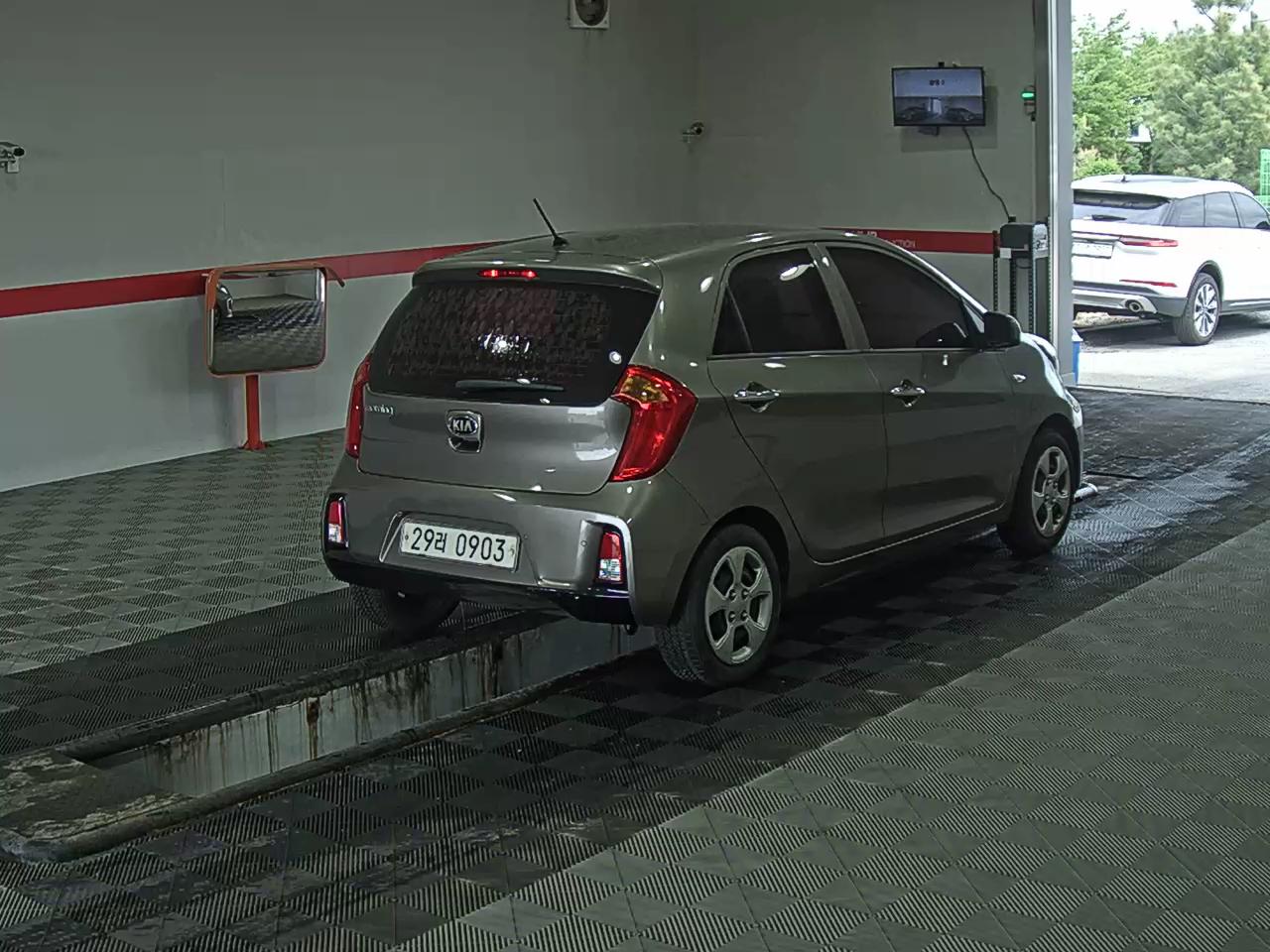 Kia Morning 2016 - Image 4
