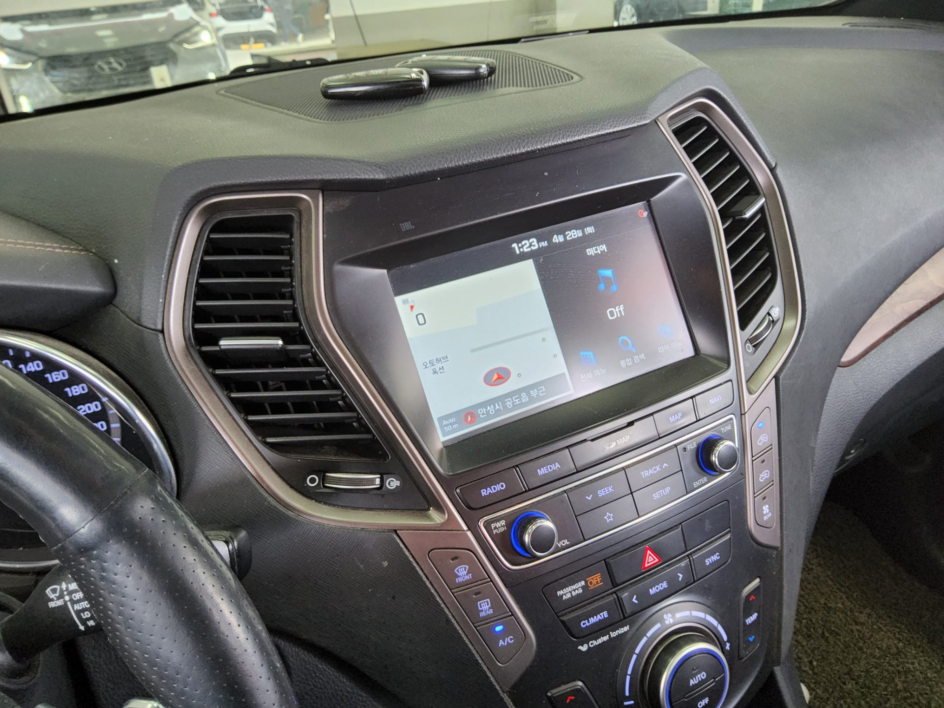 Hyundai MaxCruz 2018 - Image 19