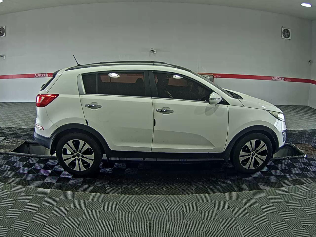 Kia Sportage 2011 - Image 3