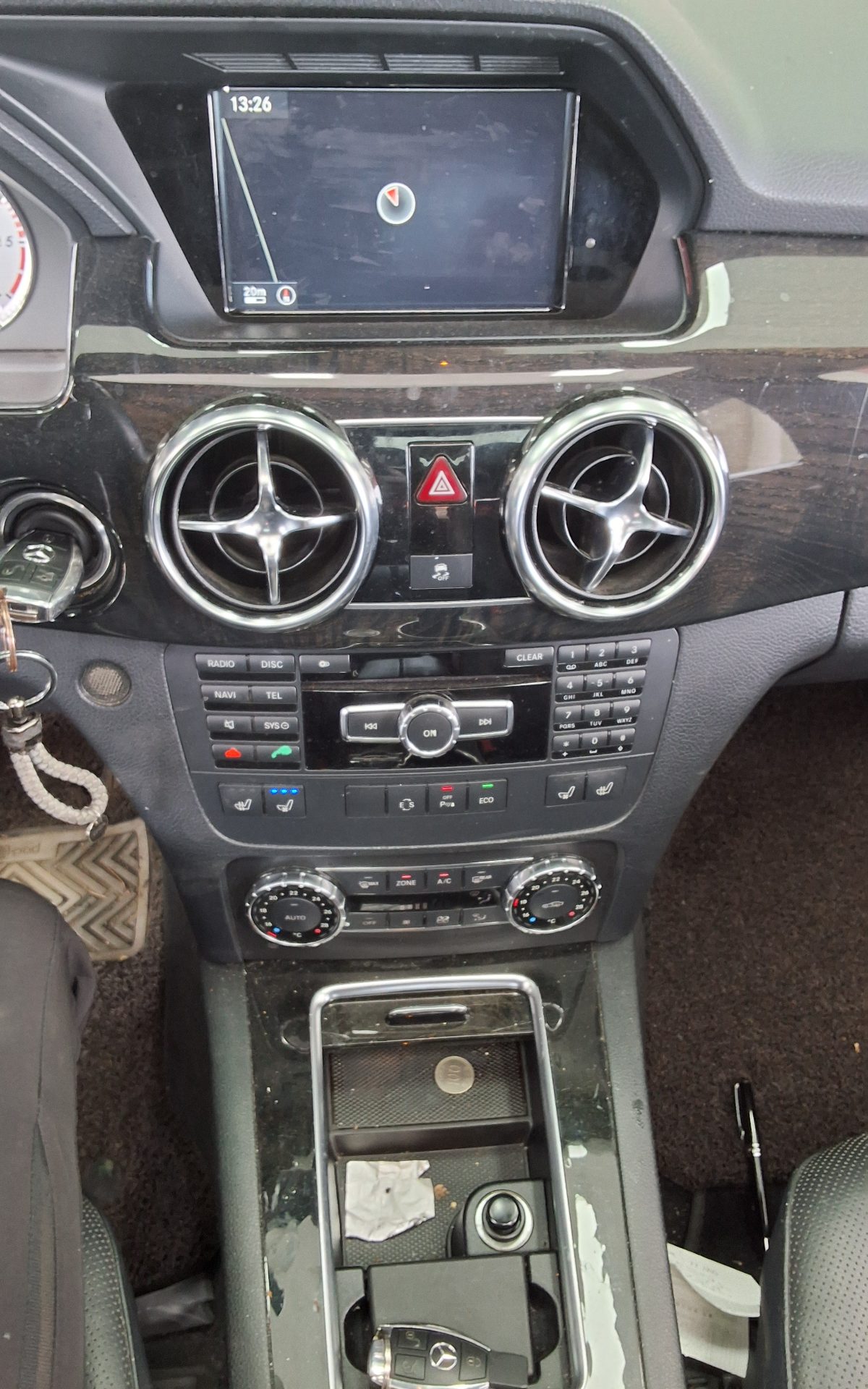 Mercedes-Benz GLK-Class 2013 - Image 16