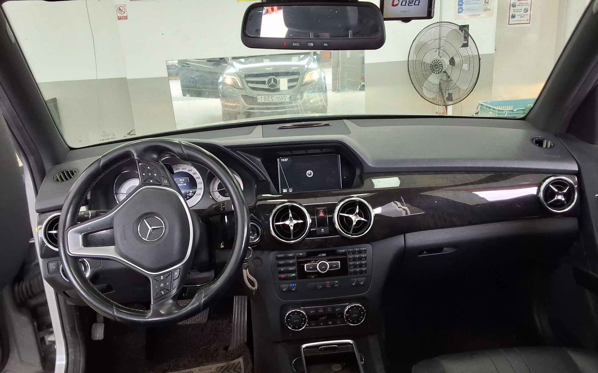 Mercedes-Benz GLK-Class 2013 - Image 10