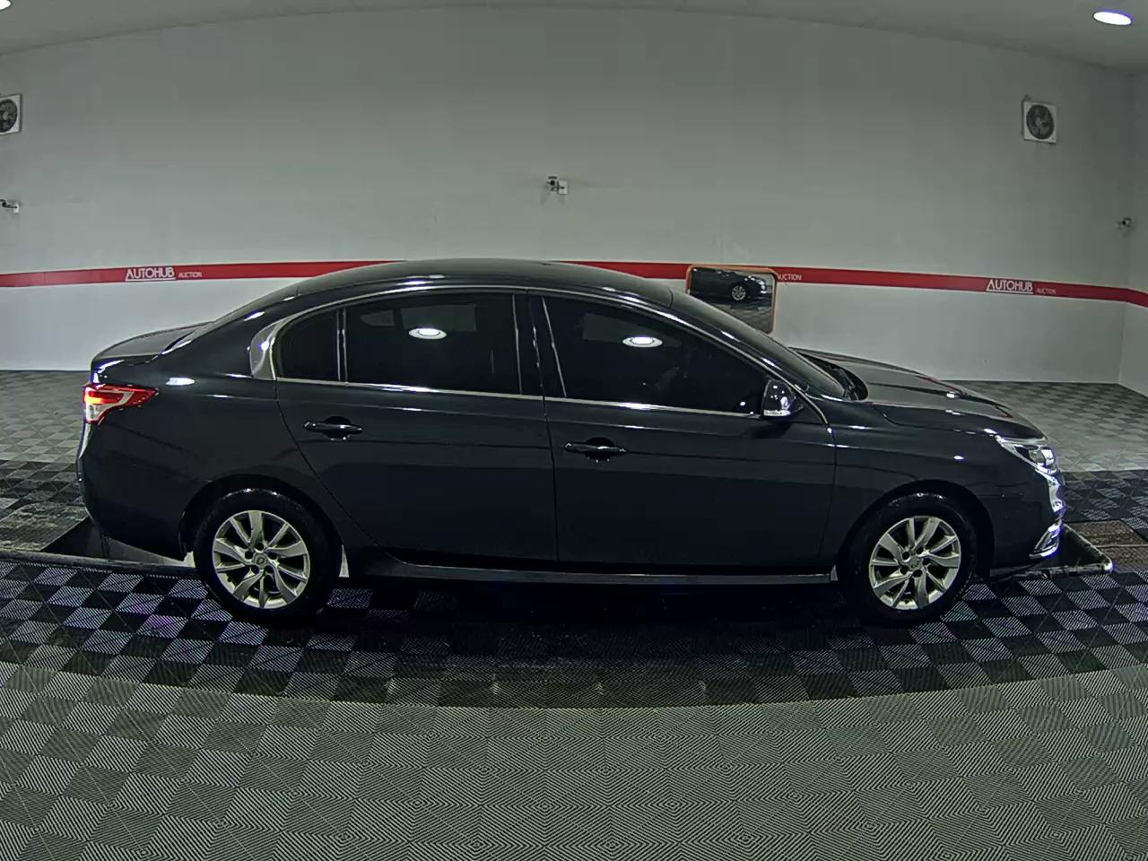 Renault Samsung SM5 2015 - Image 3