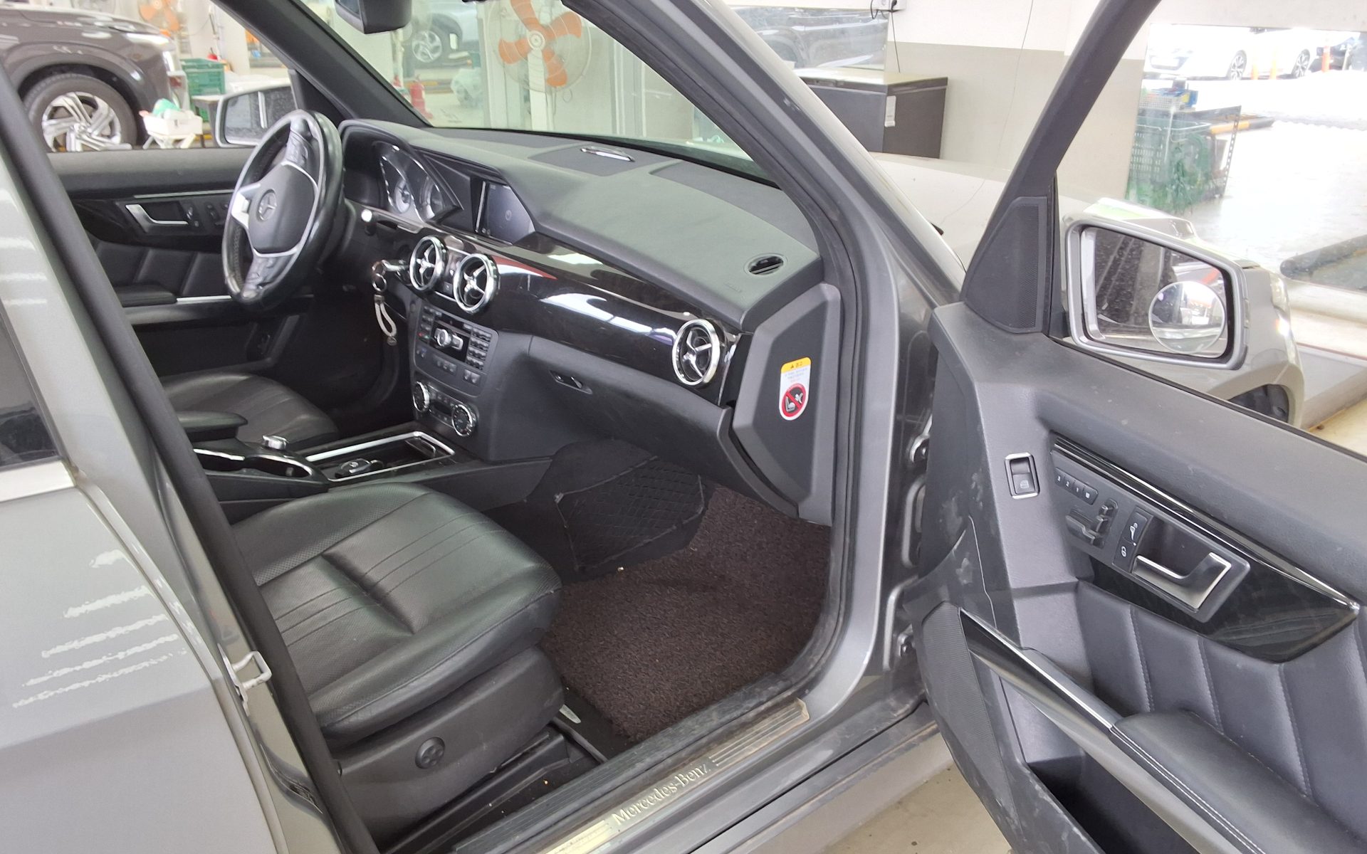 Mercedes-Benz GLK-Class 2013 - Image 13