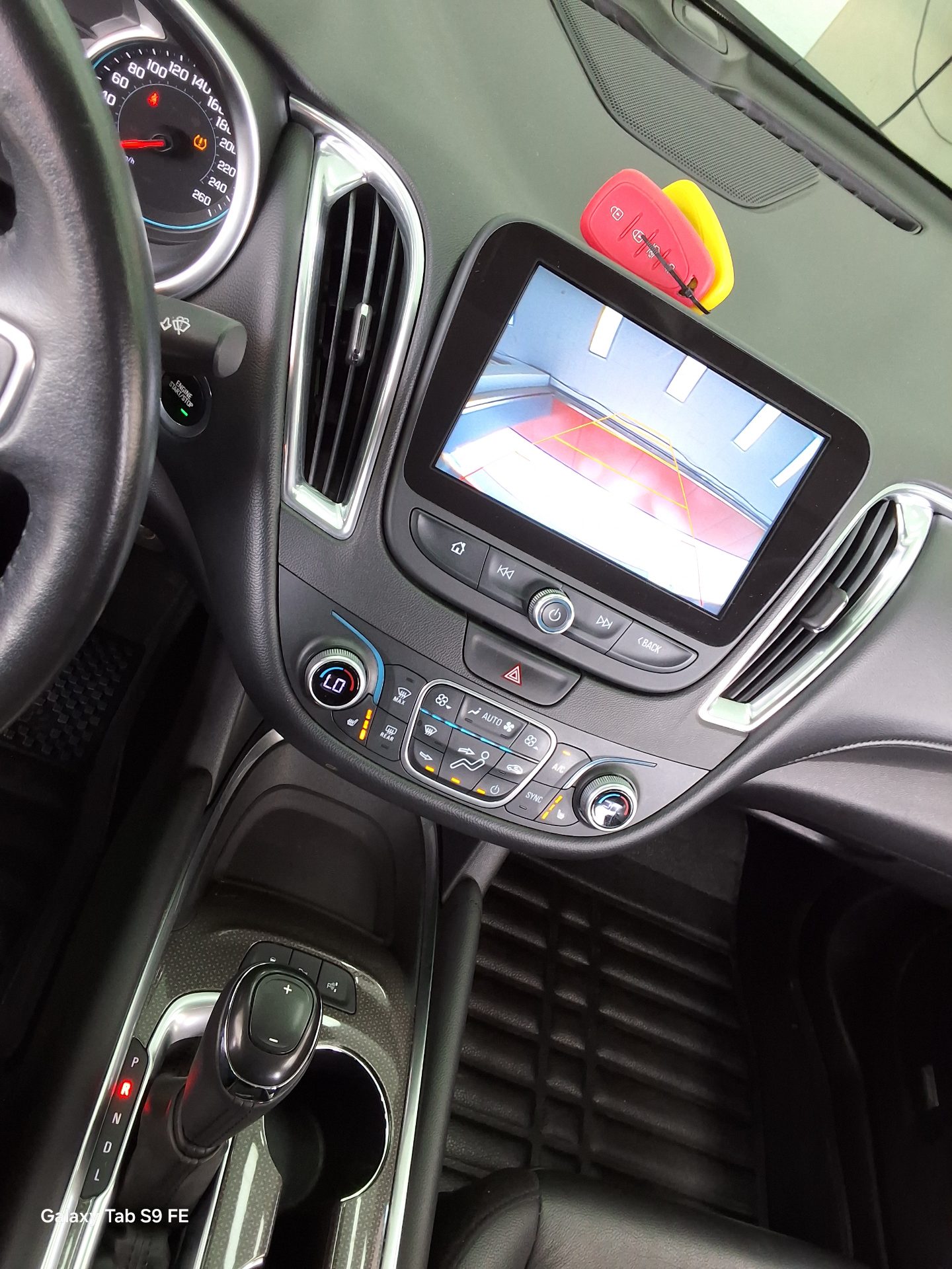 Chevrolet Malibu 2017 - Image 17