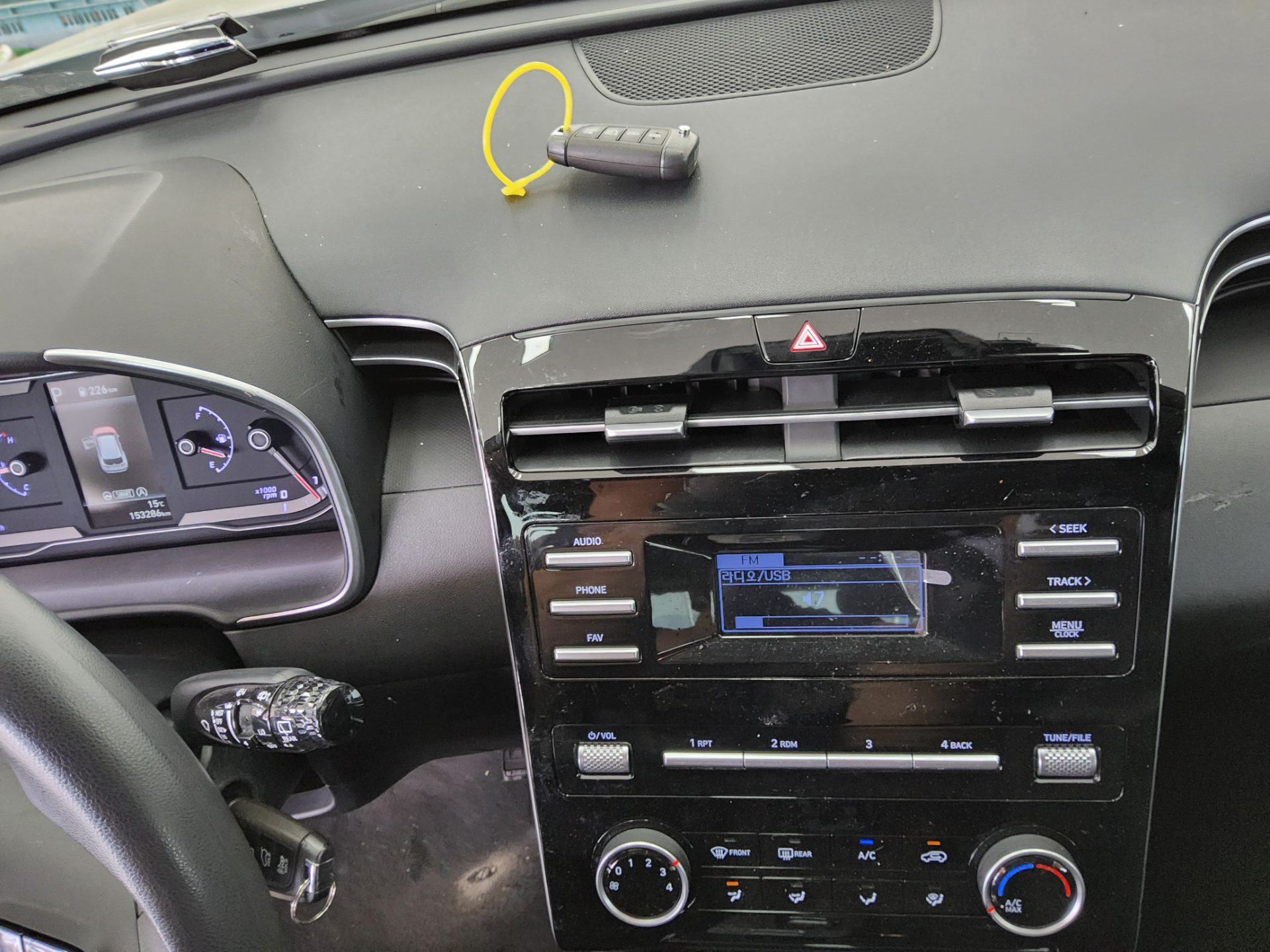 Hyundai Tucson - 16