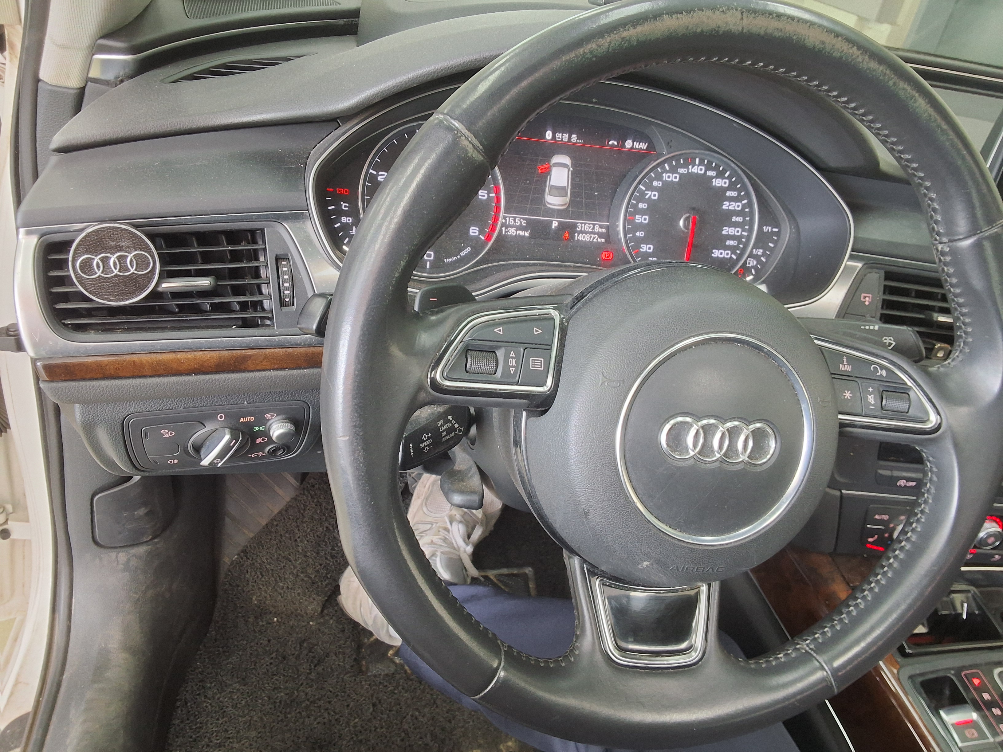 Audi A6 2013 - Image 16
