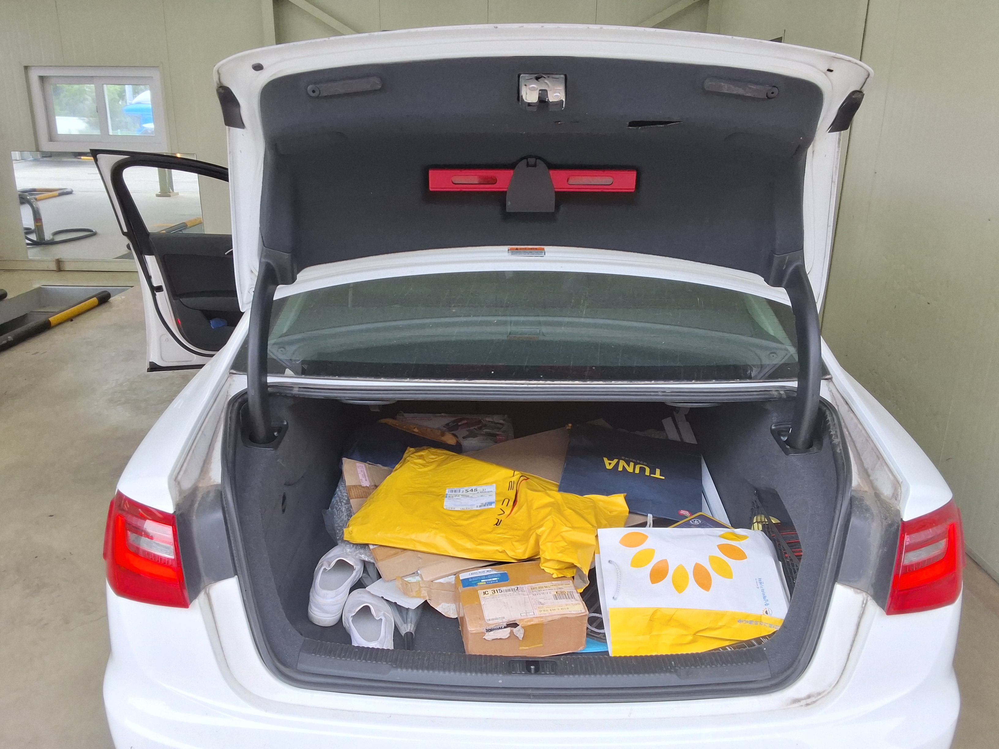 Audi A6 2013 - Image 14