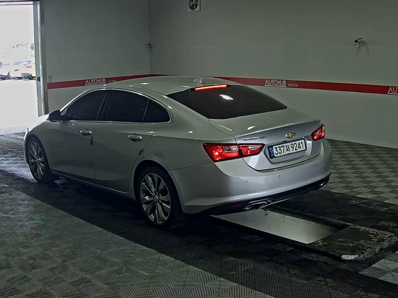 Chevrolet Malibu 2017 - Image 5
