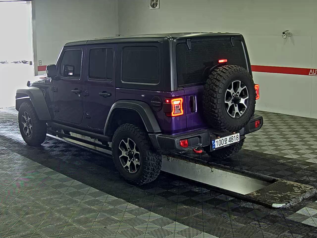 Jeep Wrangler 2023 - Image 5