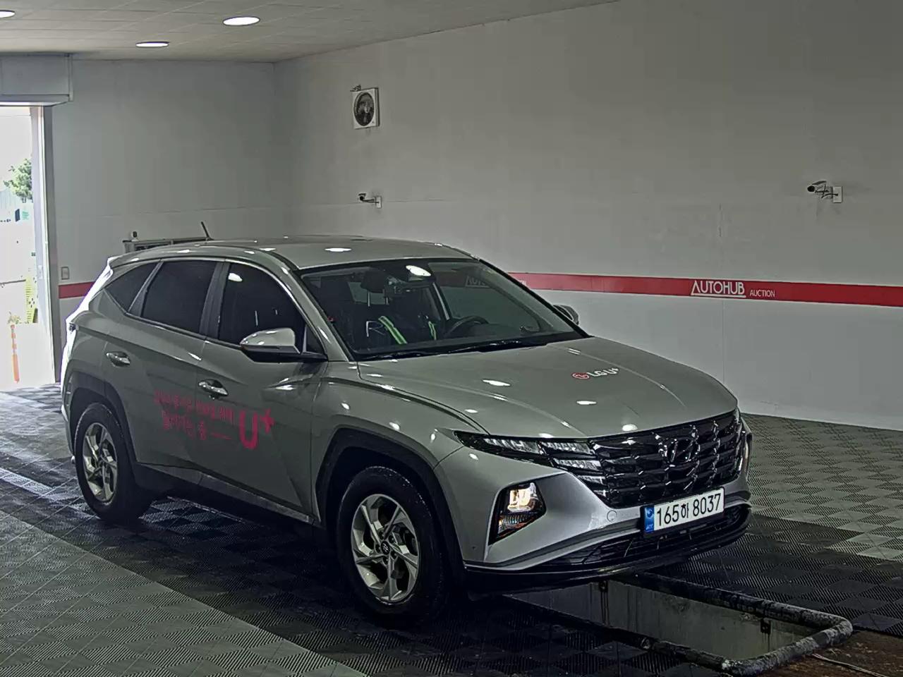 Hyundai Tucson - 2
