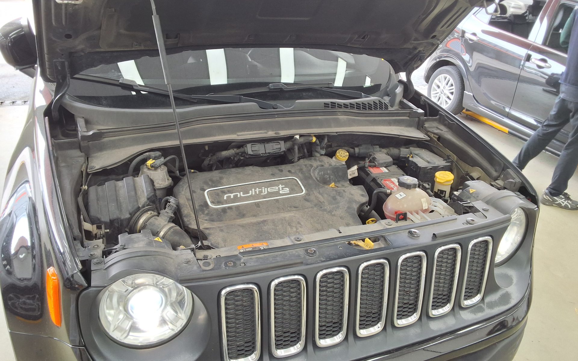 Jeep Renegade 2016 - Image 18