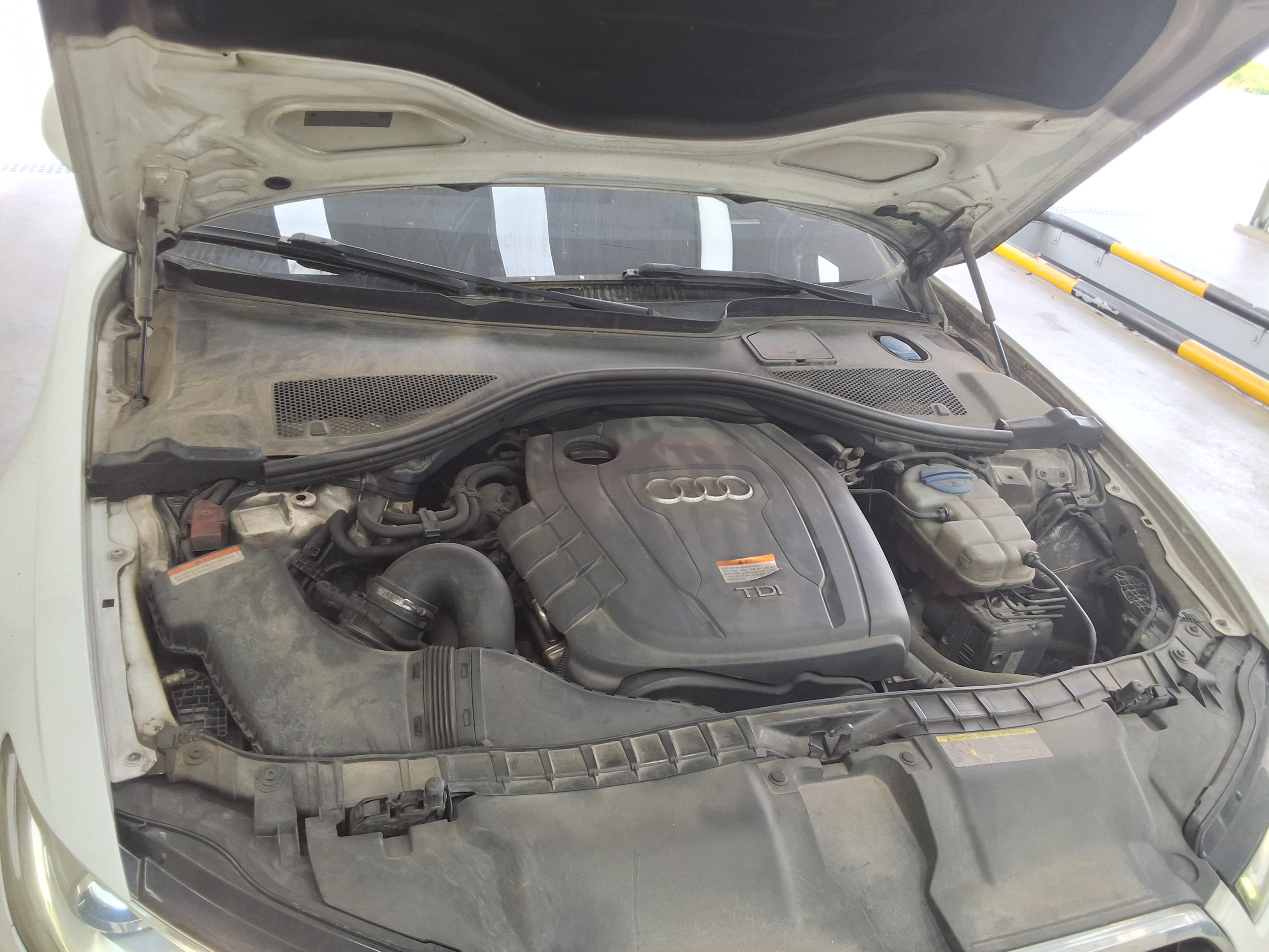 Audi A6 2013 - Image 20