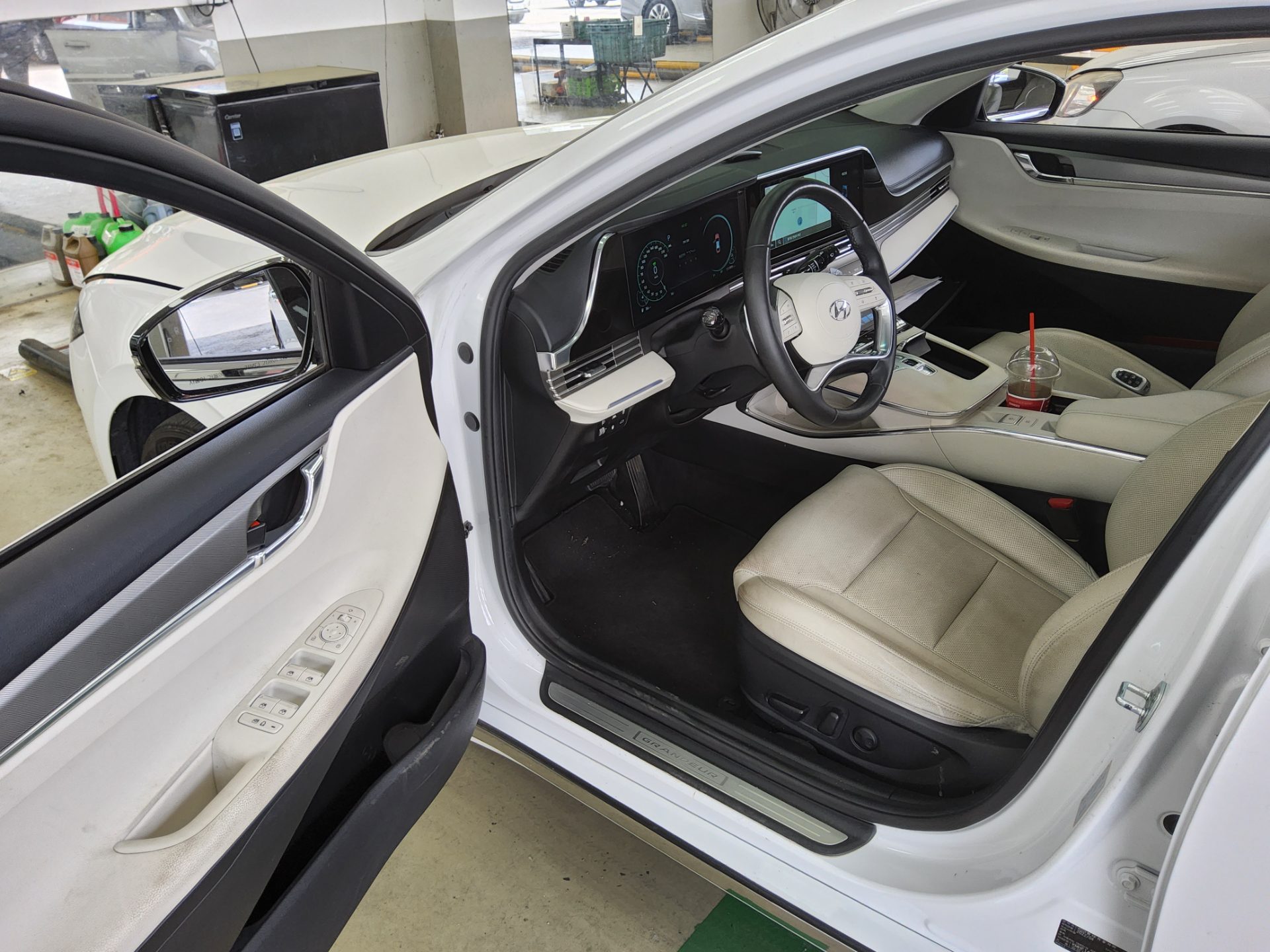 2022 - hyundai grandeur
