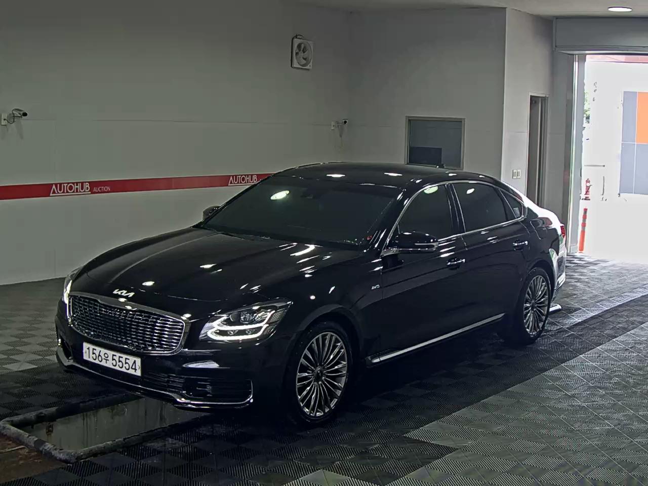 Kia QUORIS