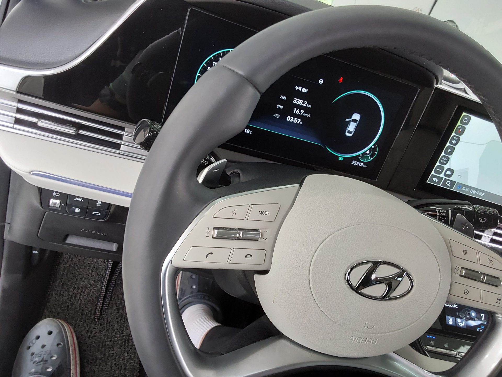 Hyundai Grandeur 2022 - Image 17