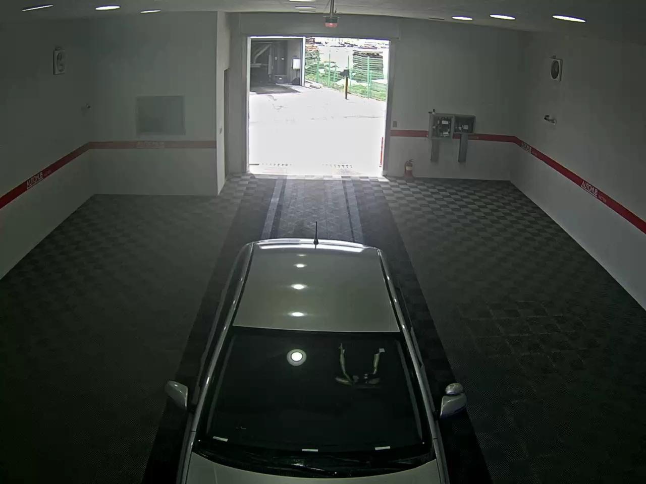 Lexus LX 2011 - Image 6