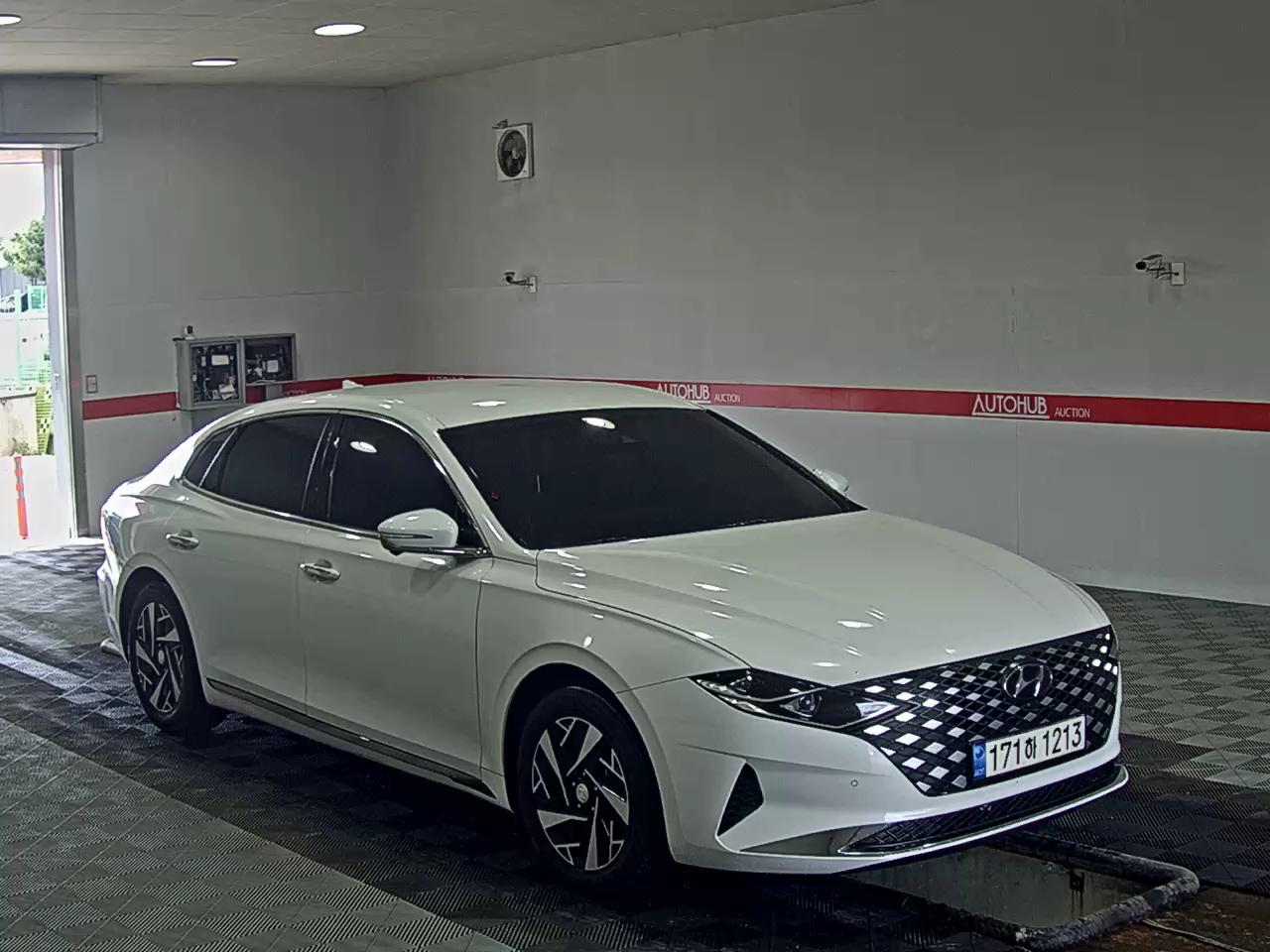 2022 - hyundai grandeur