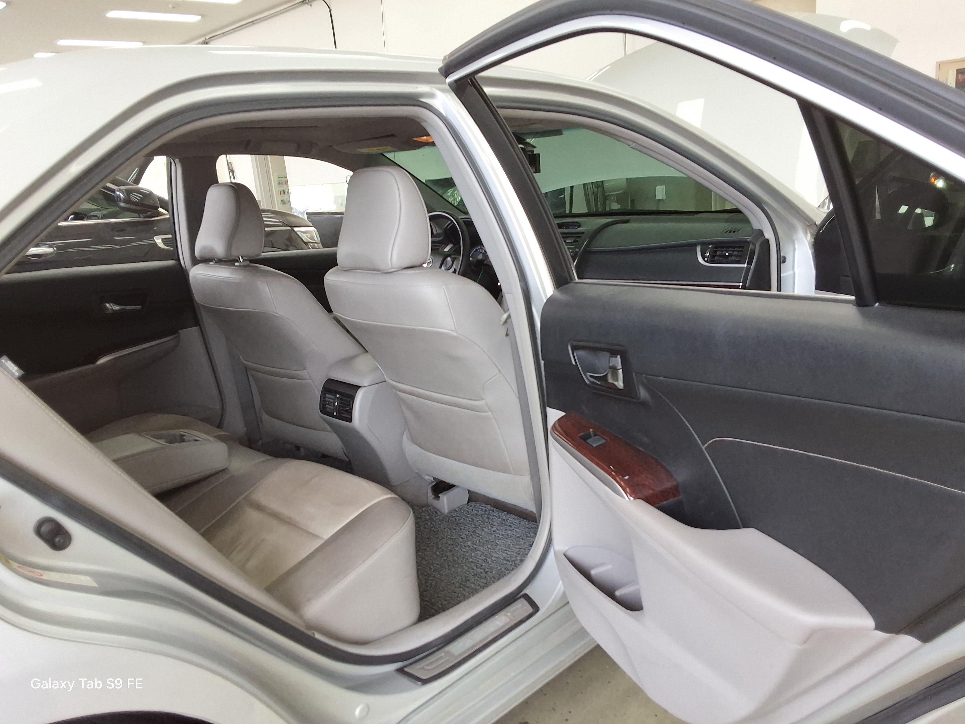 Toyota Camry 2014 - Image 12