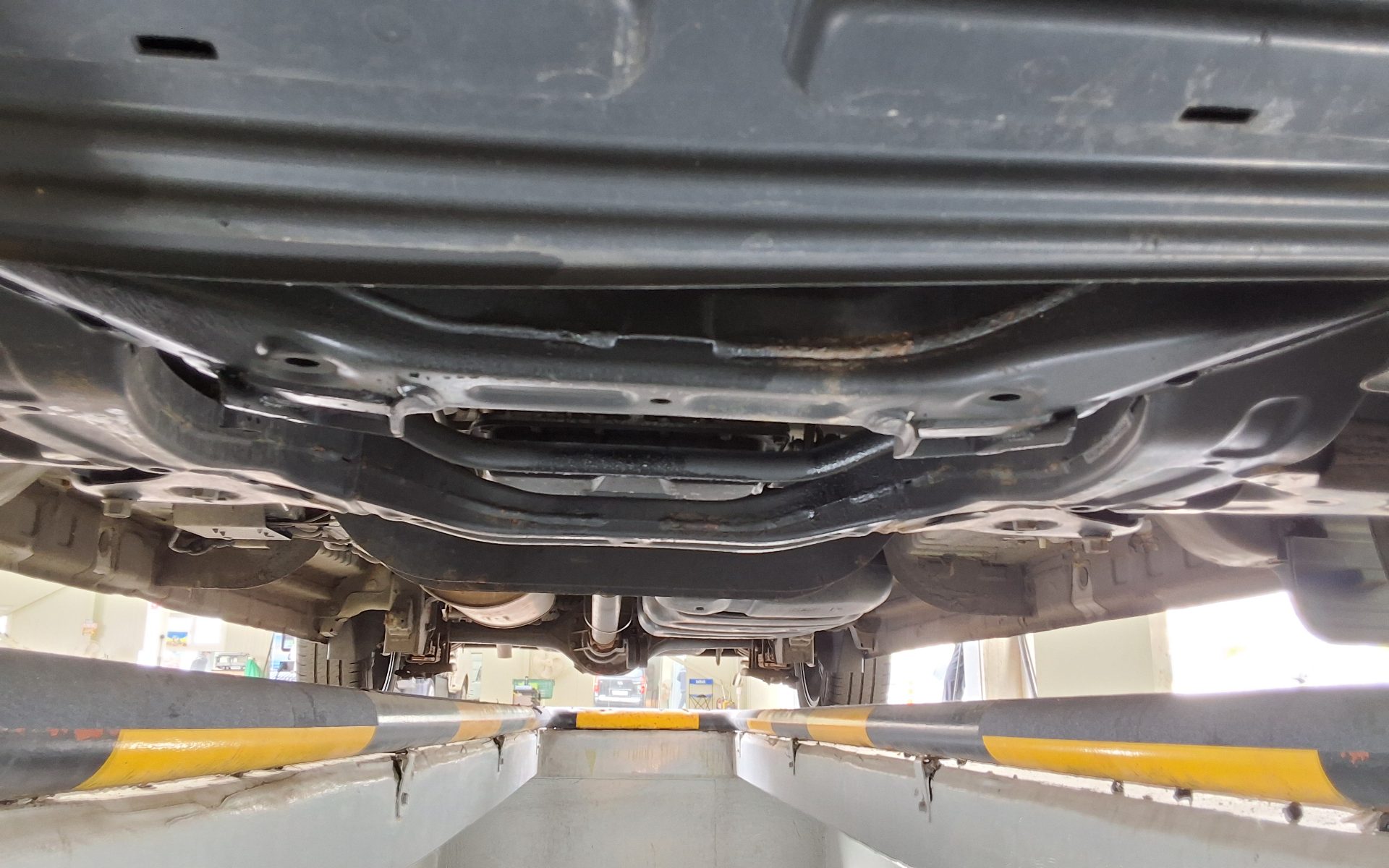 Hyundai Grand Starex 2018 - Image 19