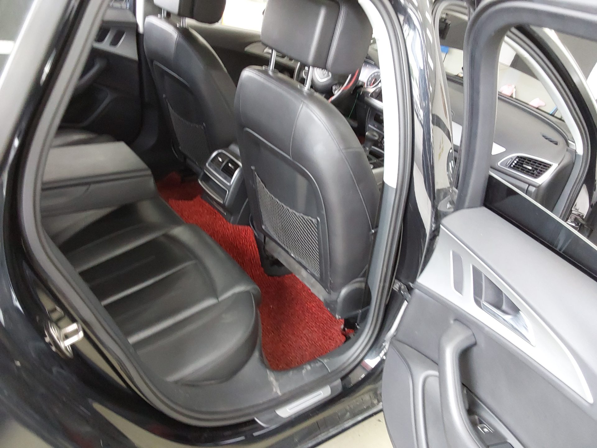 Audi A6 2013 - Image 12