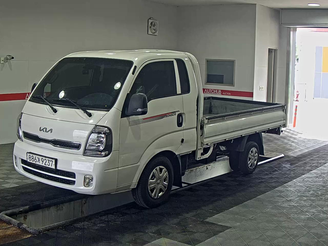 Chrysler Cargo