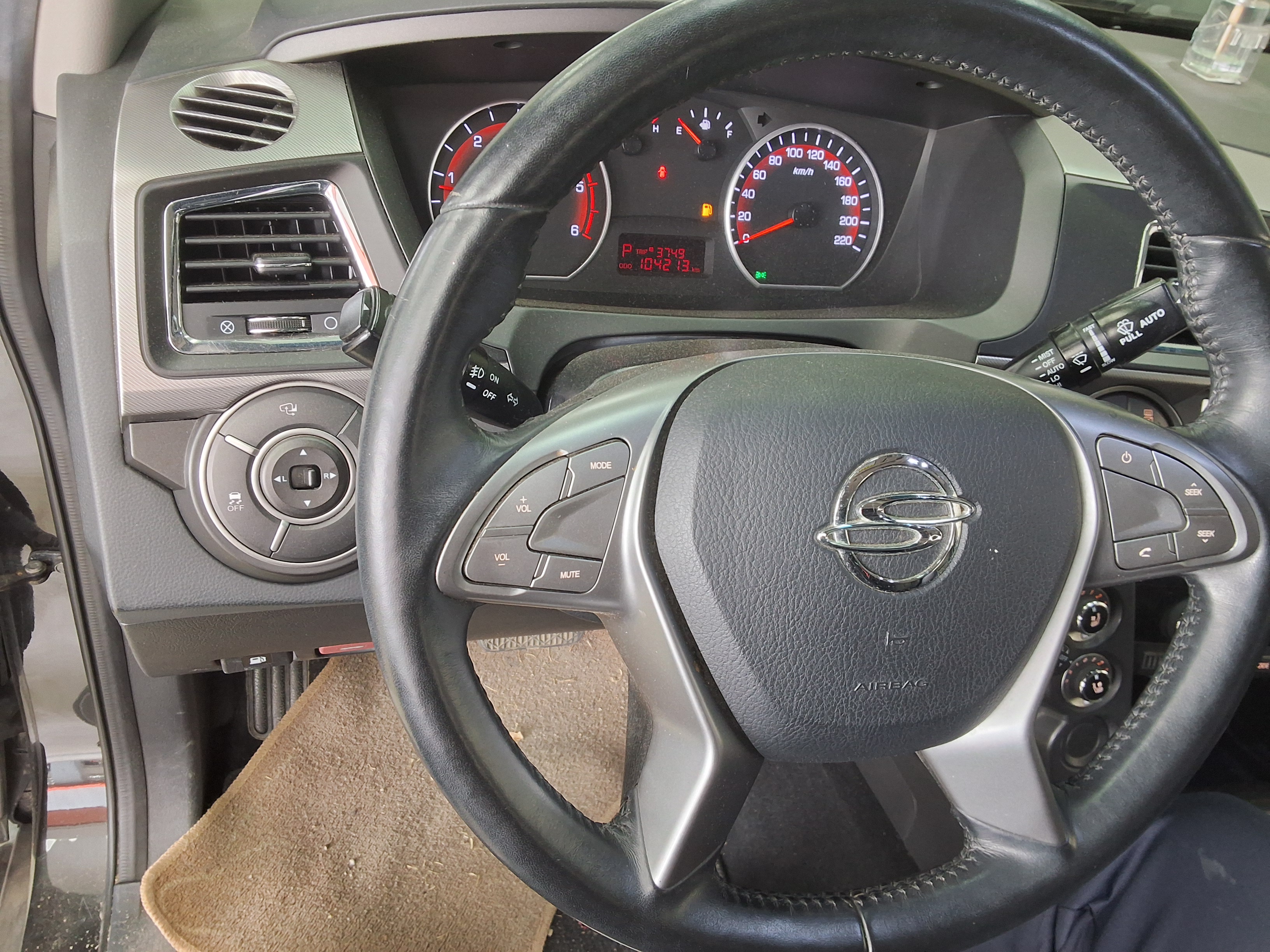 KG Mobility Korando Sports 2016 - Image 16