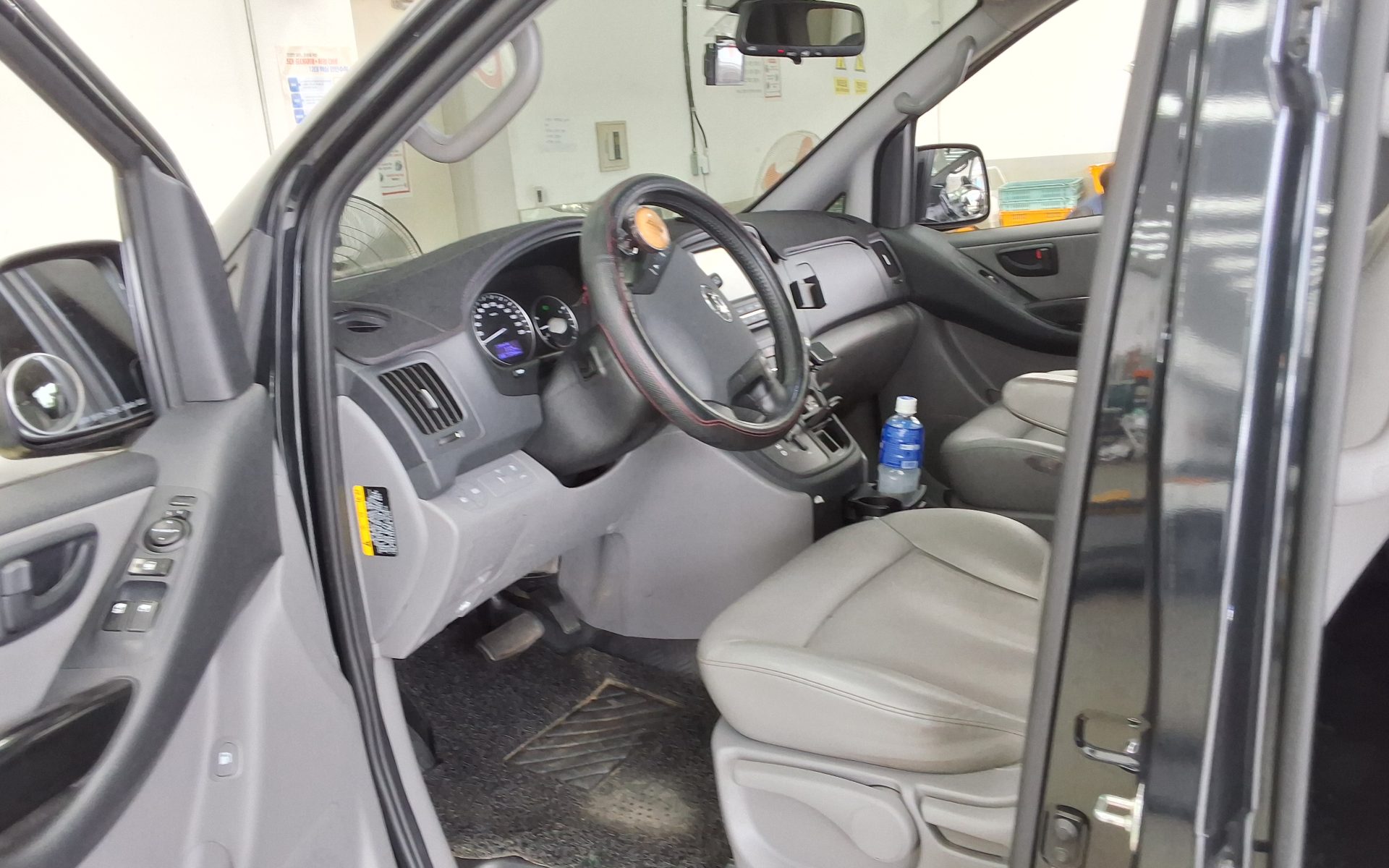 Hyundai Grand Starex 2021 - Image 9