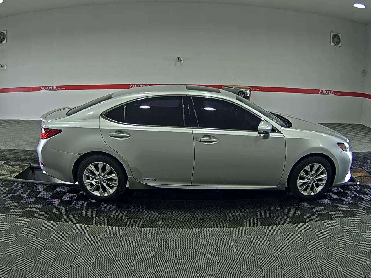 Lexus ES 2013 - Image 3