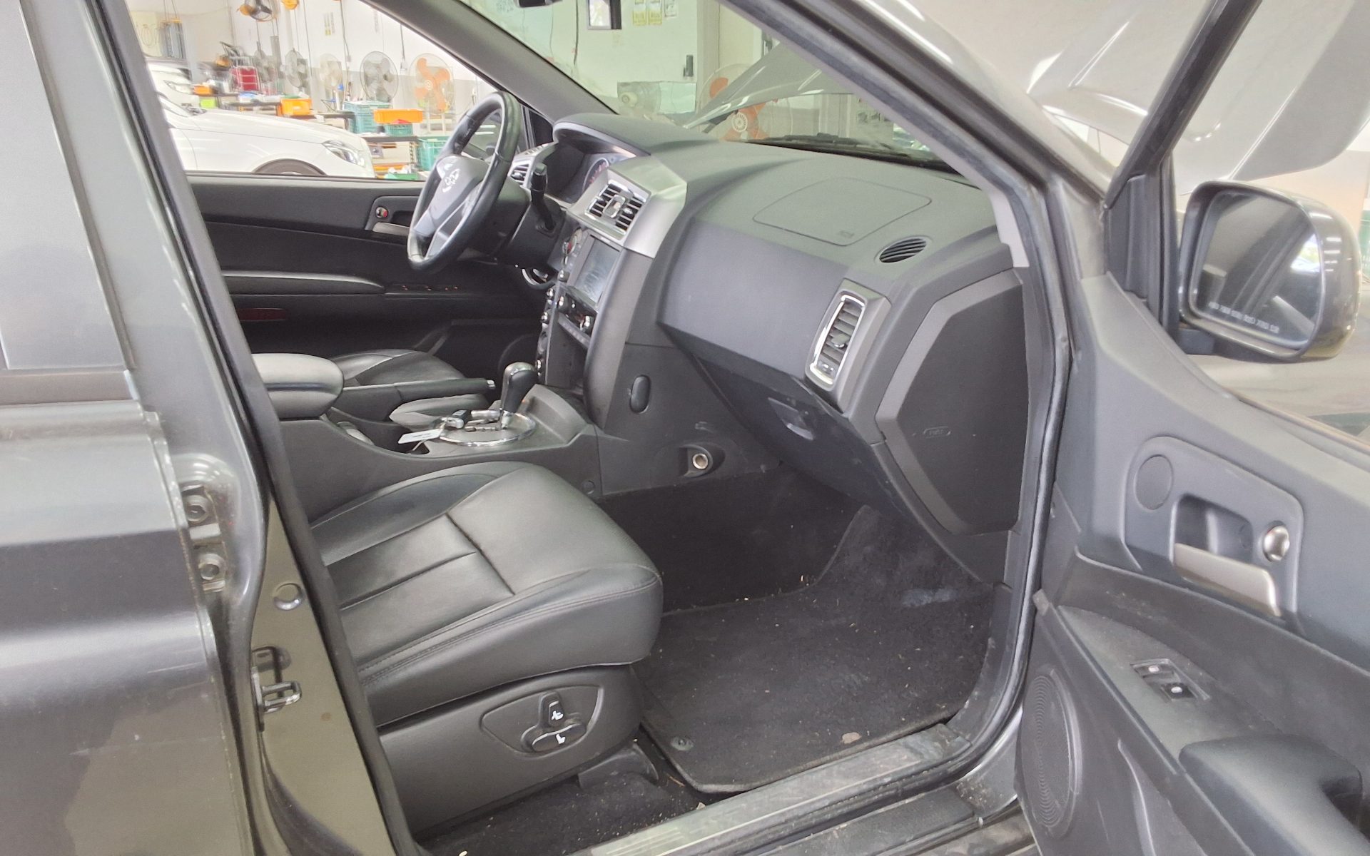 KG Mobility Other 2018 - Image 13