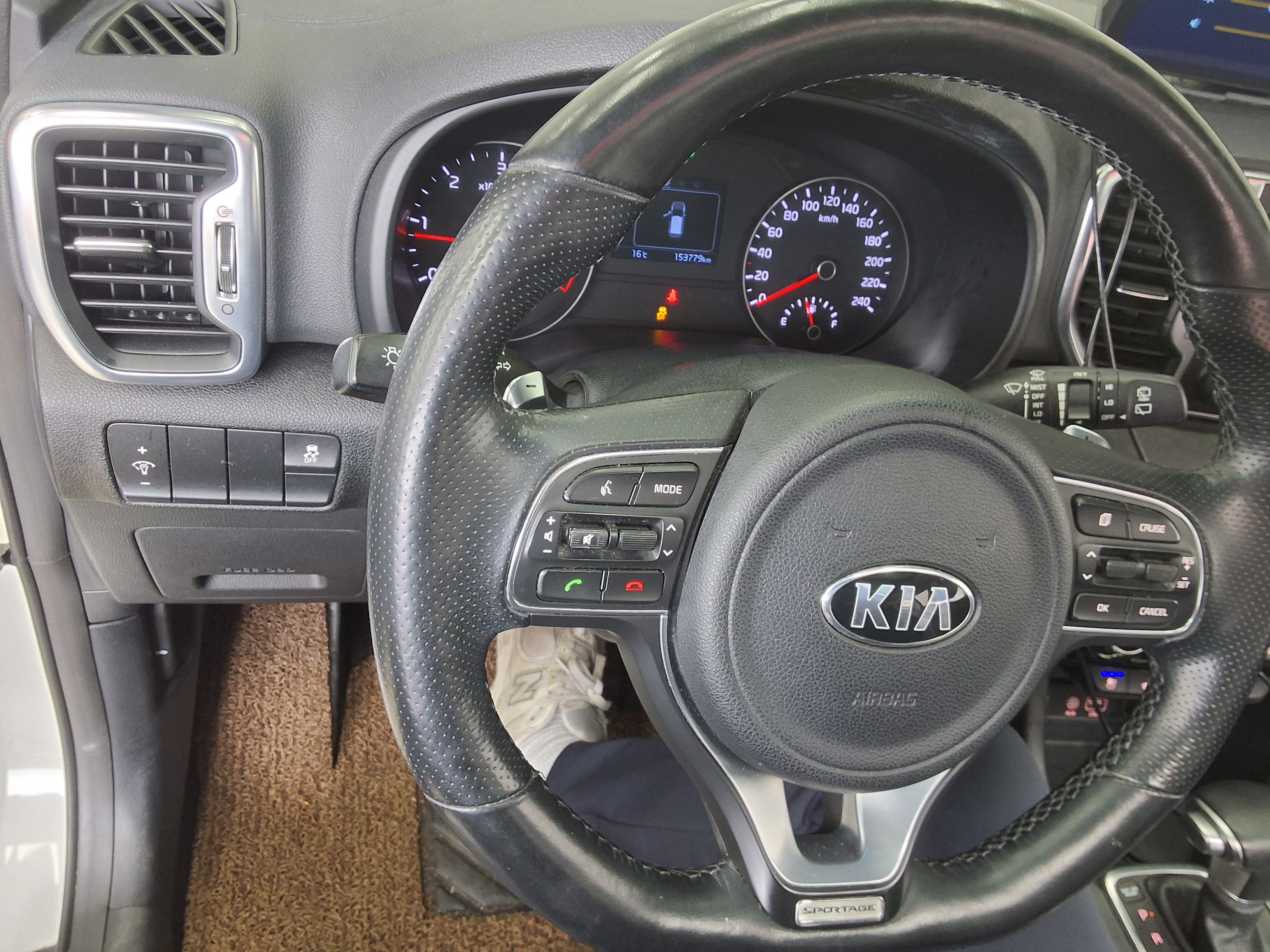Kia Sportage 2016 - Image 16