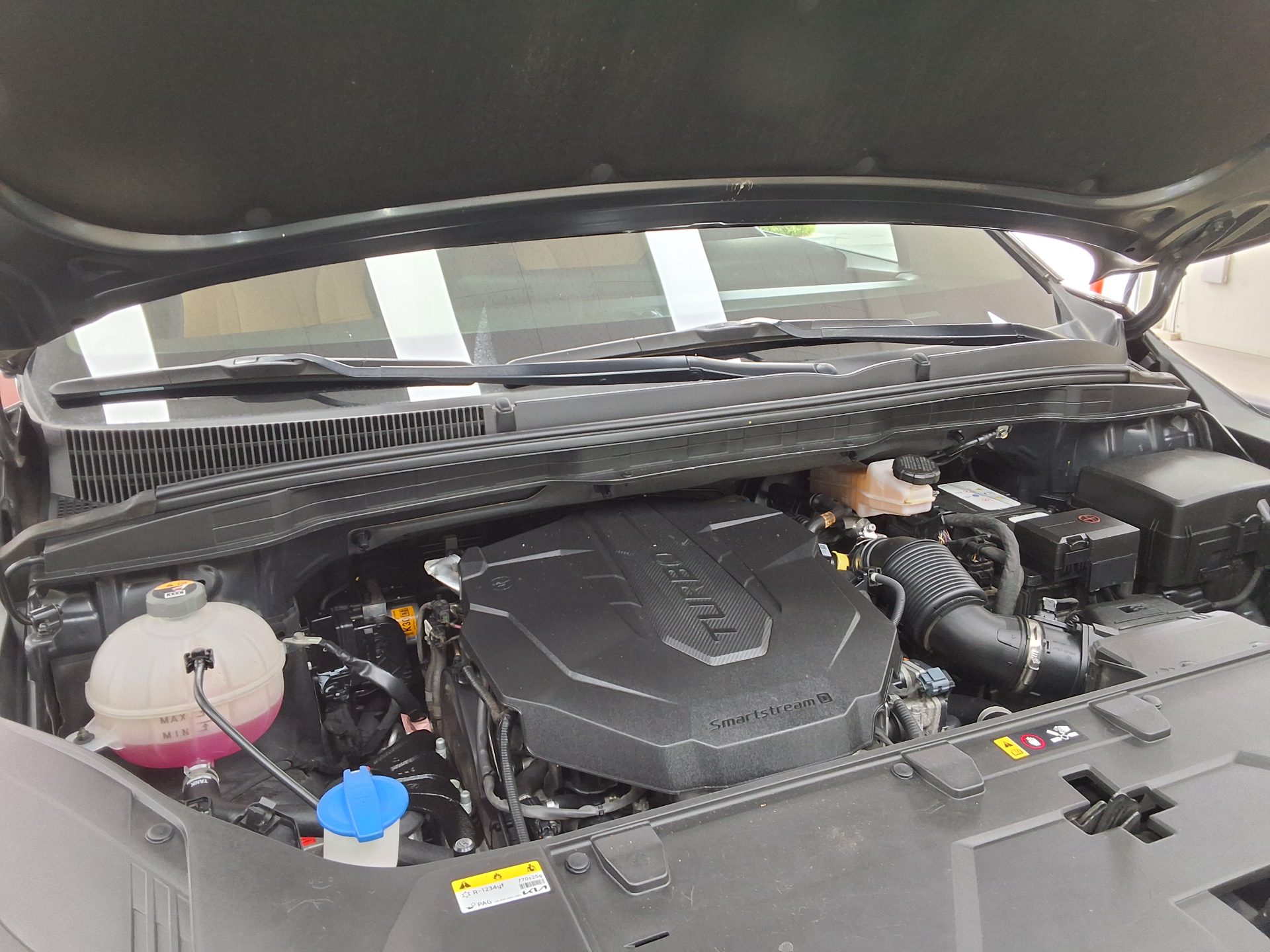 Kia SEDONA 2023 - Image 19
