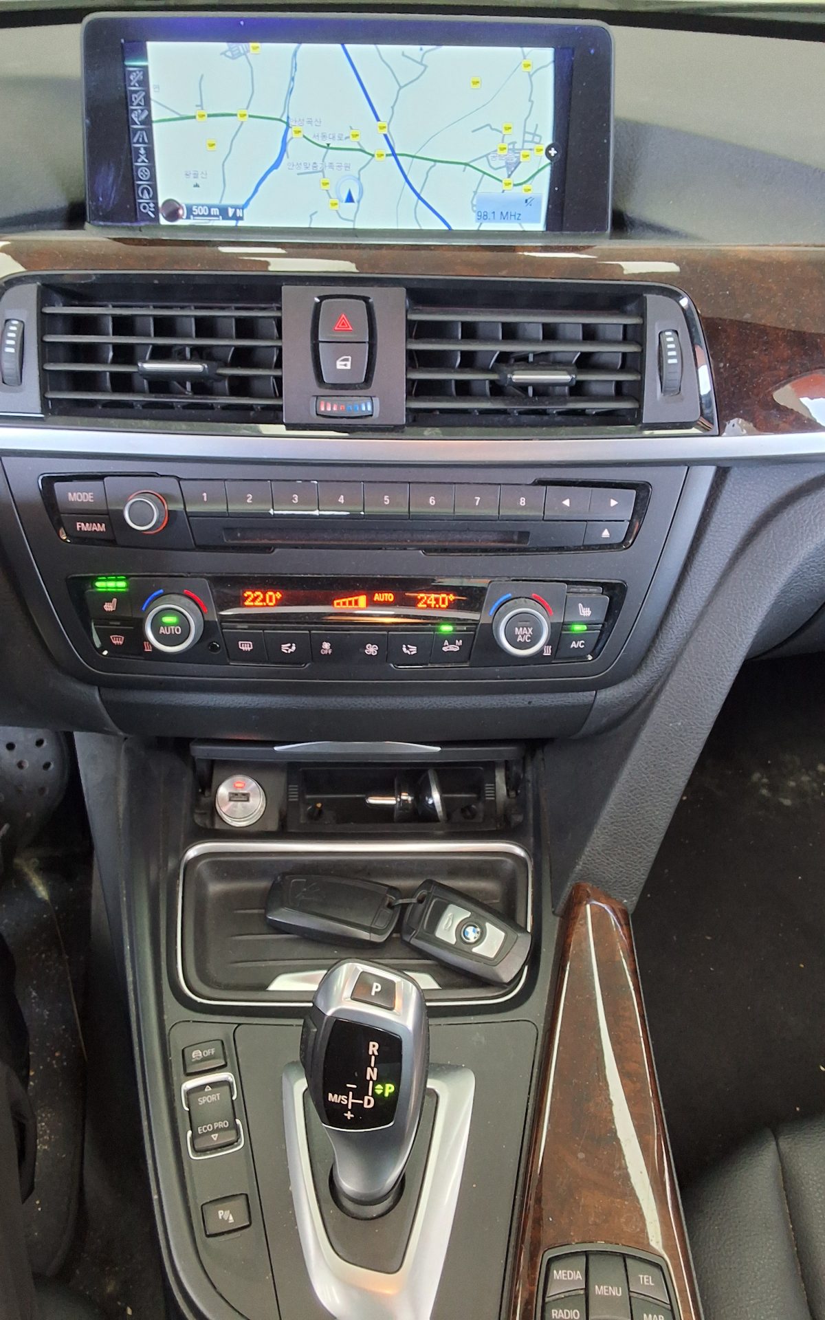 BMW 3 Series 2014 - Image 16