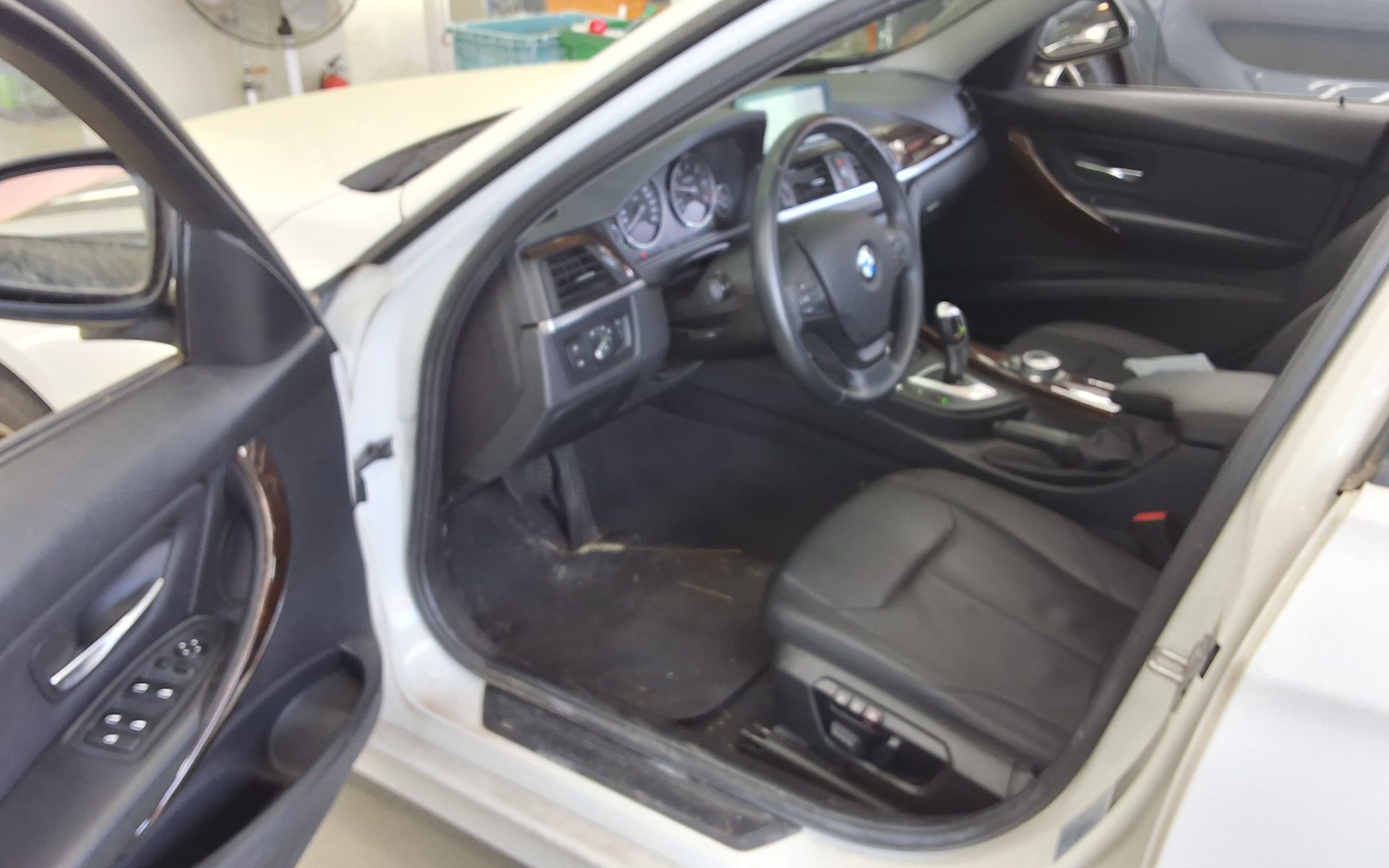 BMW 3 Series 2014 - Image 9