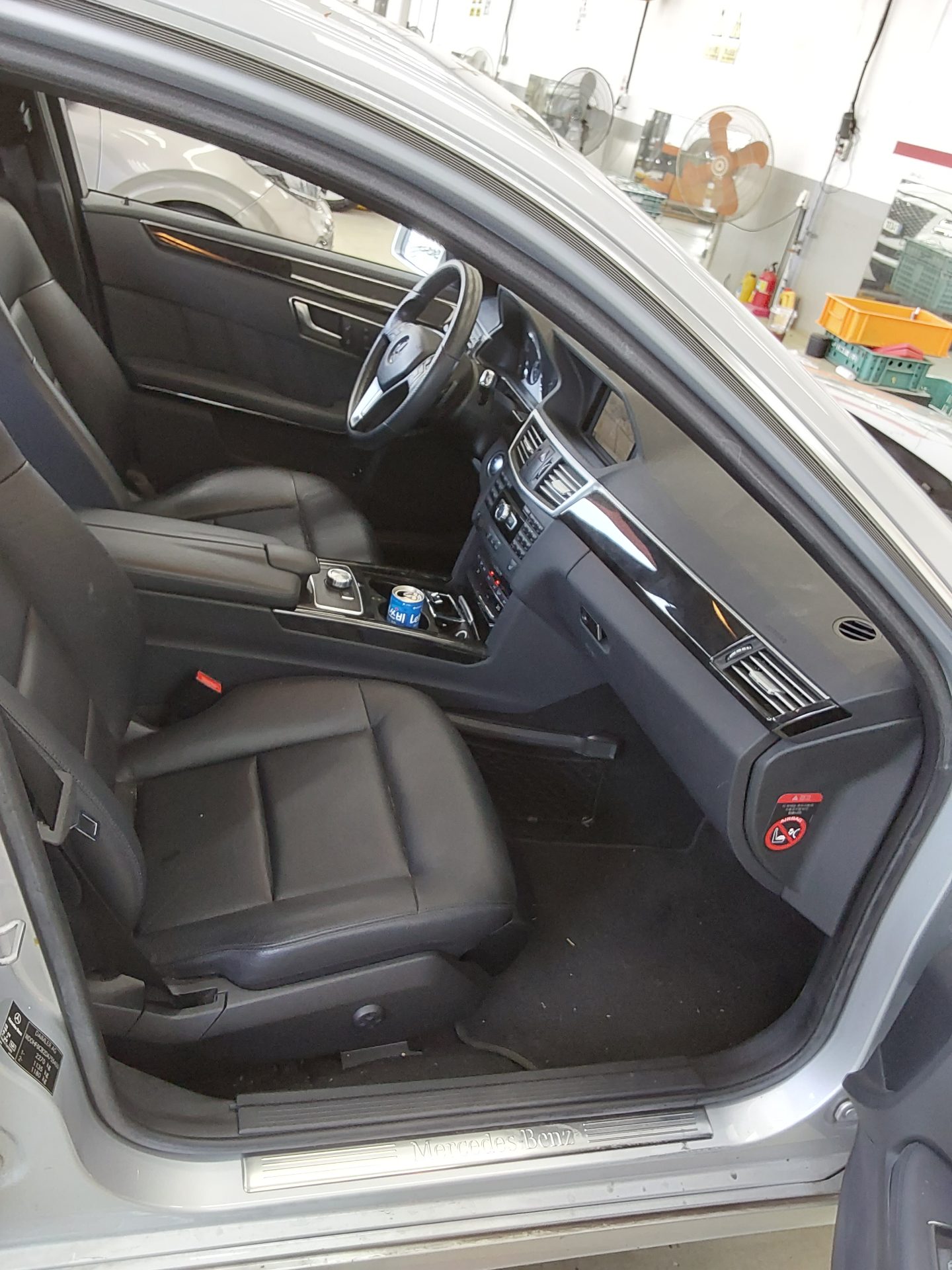 Mercedes-Benz E-Class 2013 - Image 13