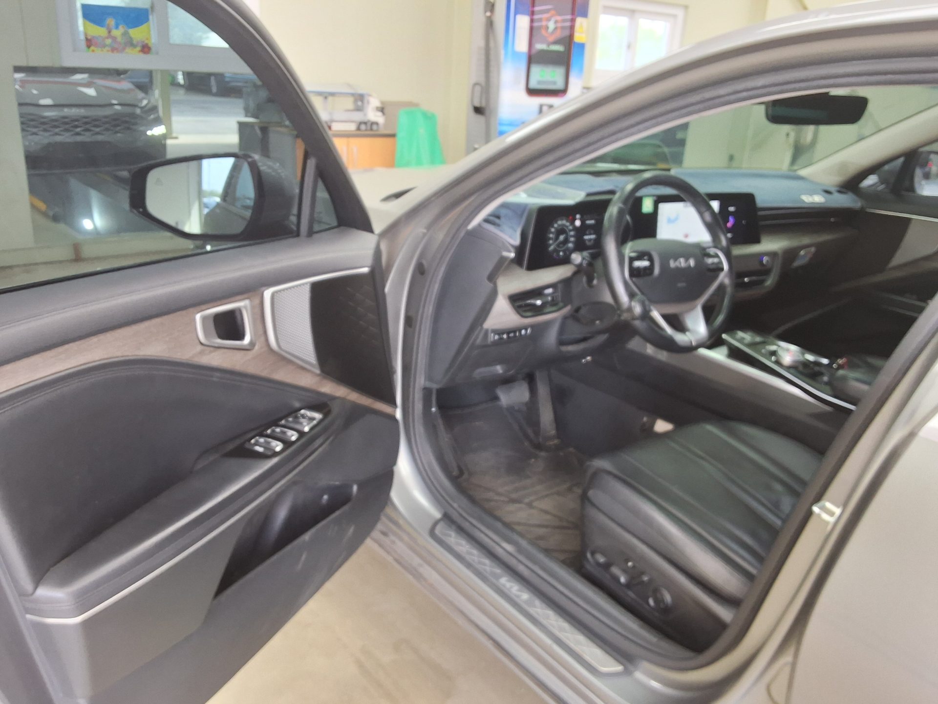 Kia K8 2022 - Image 9