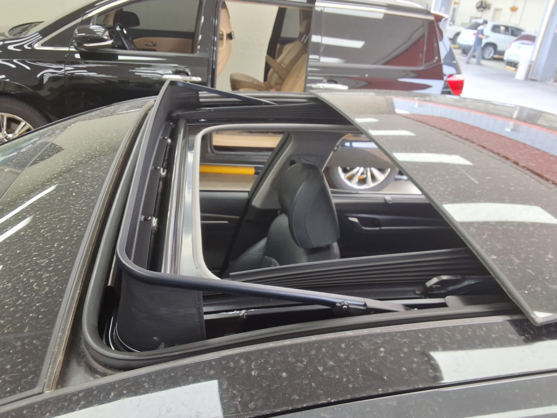 Hyundai Grandeur 2018 - Image 19
