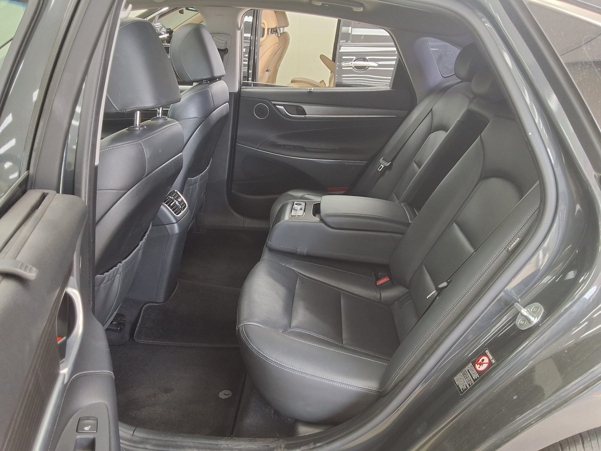 Hyundai Grandeur 2018 - Image 11