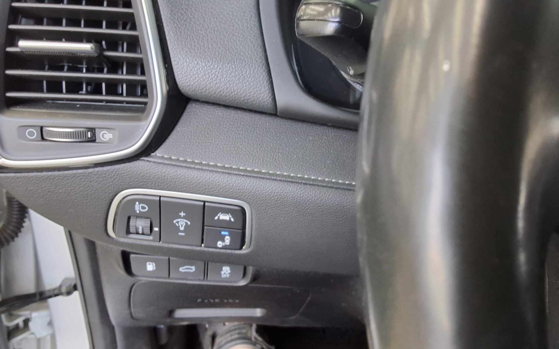 Hyundai Grandeur 2019 - Image 16