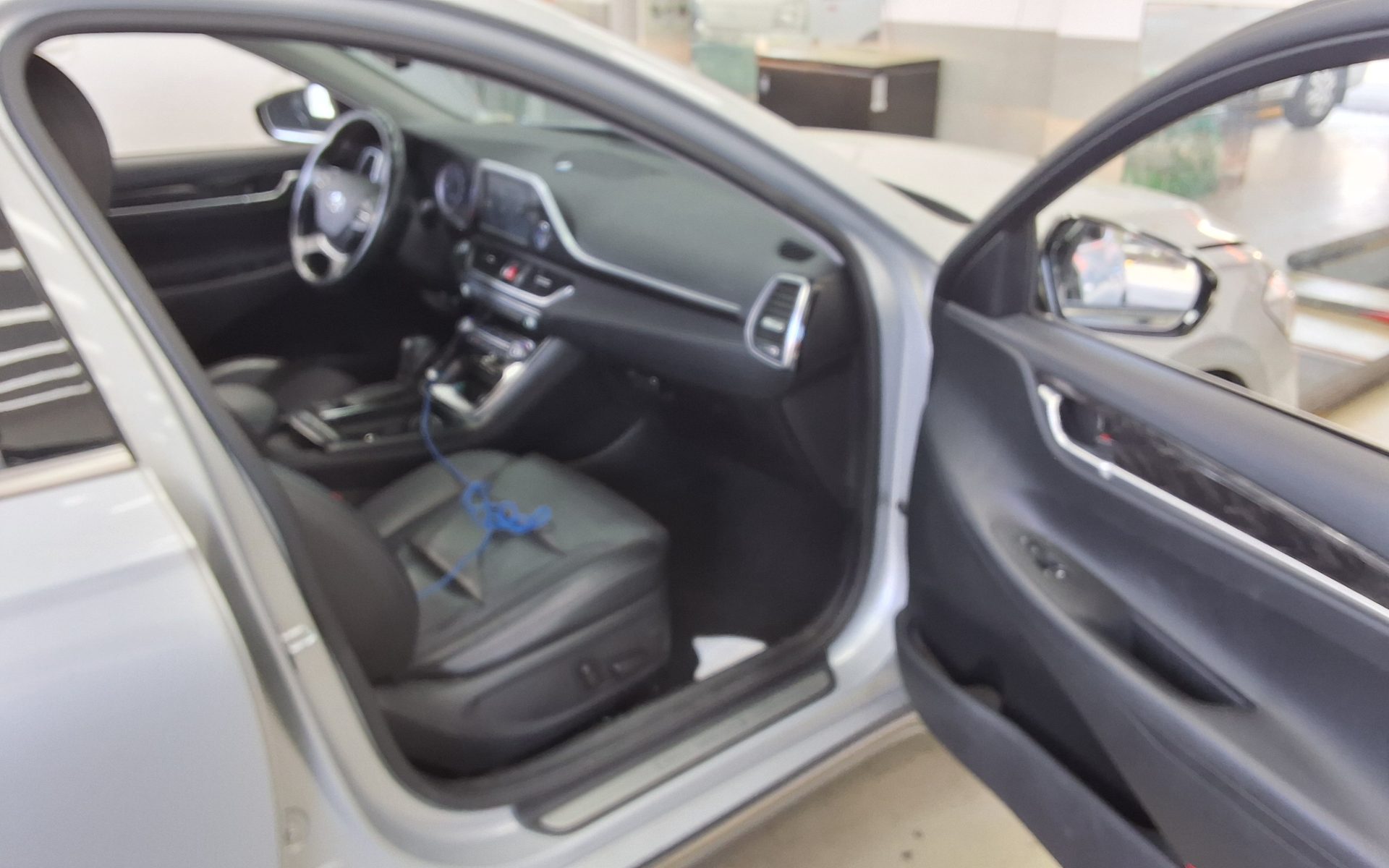 Hyundai Grandeur 2019 - Image 13