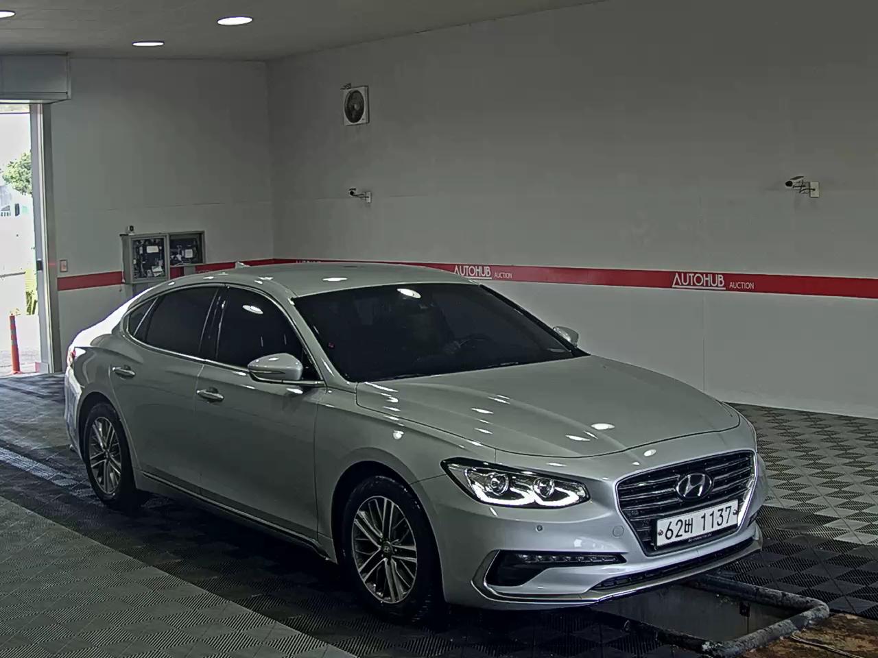 Hyundai Grandeur 2019 - Image 2