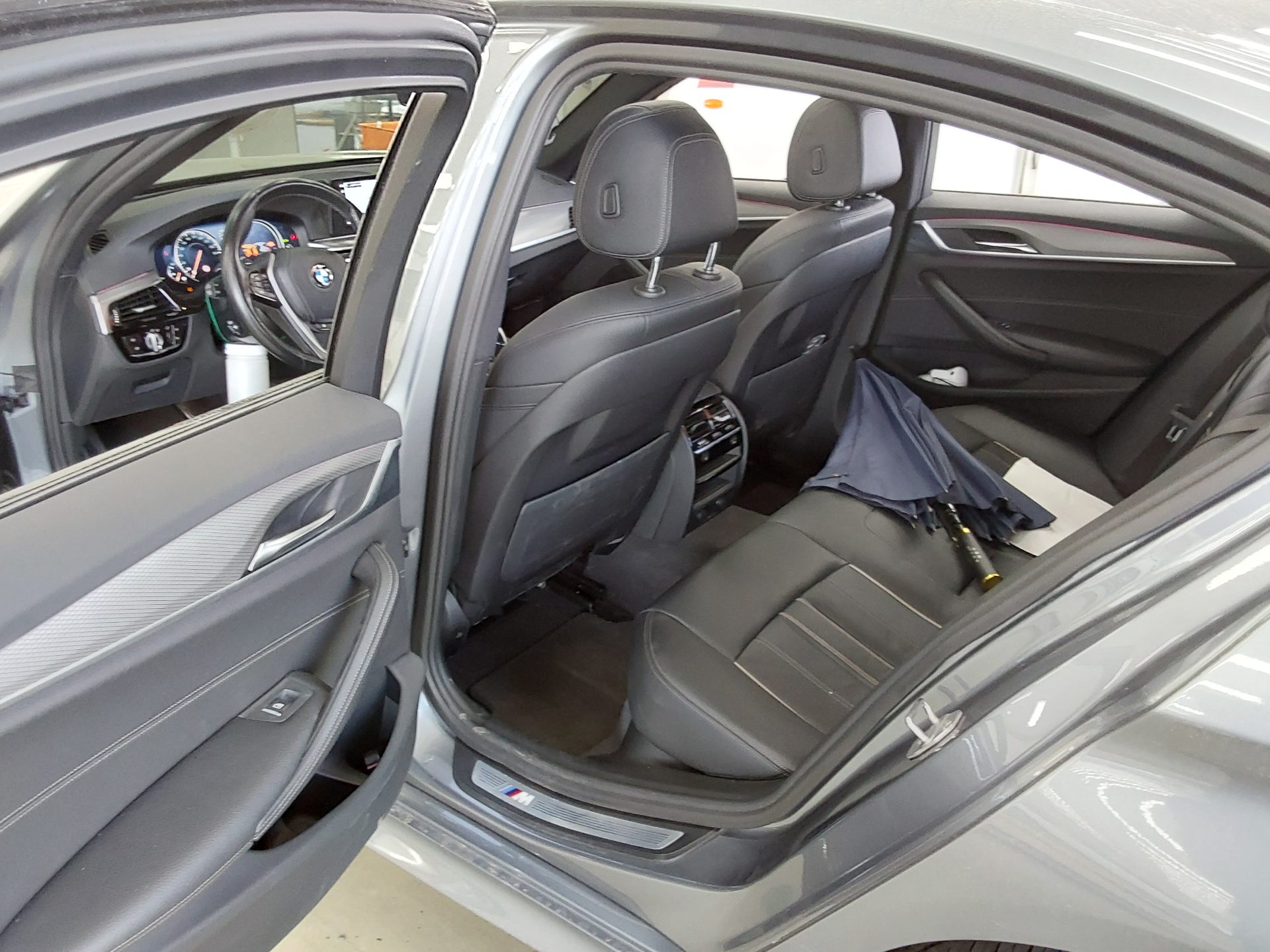 BMW 5 Series 2017 - Image 12