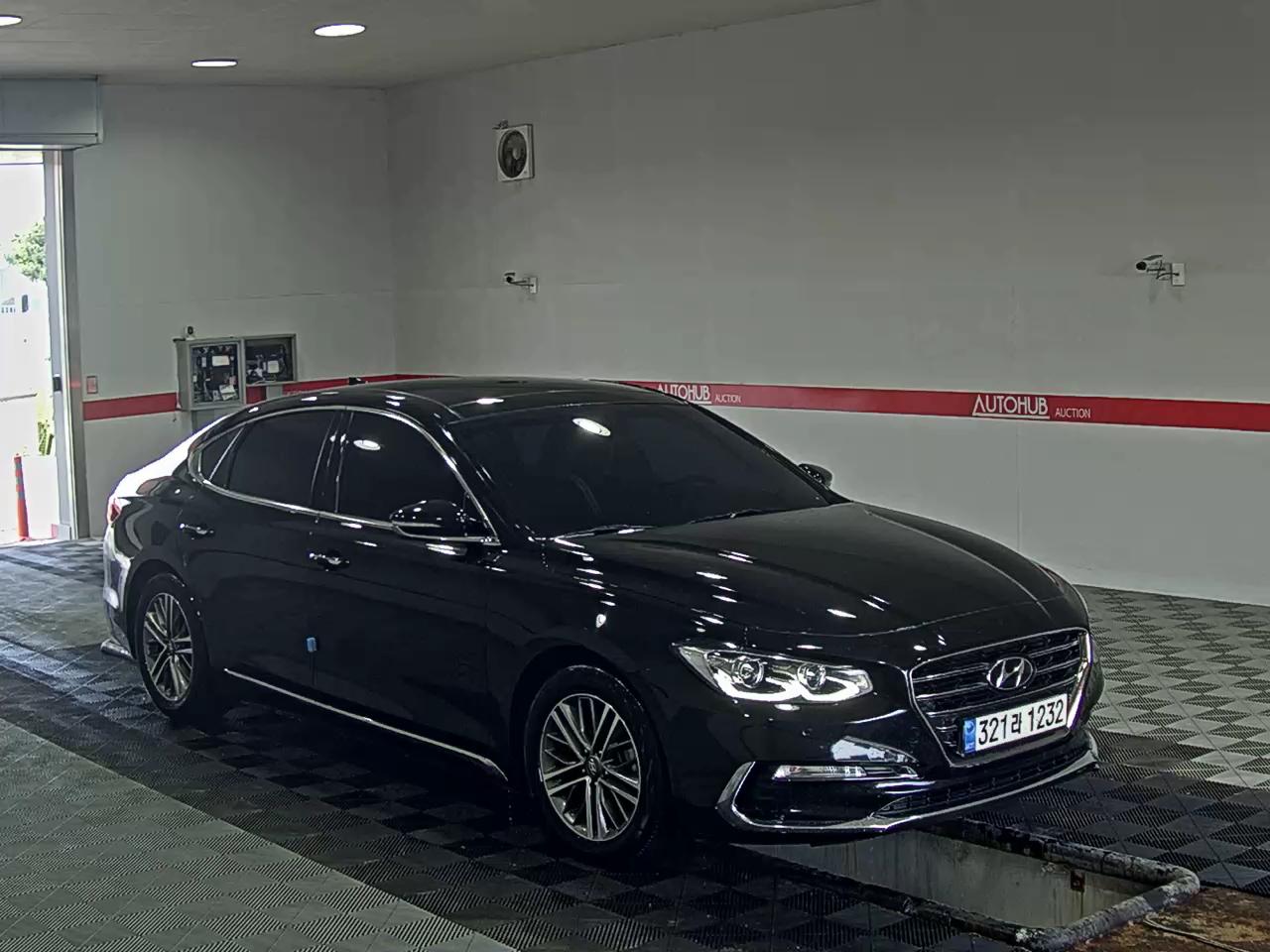Hyundai Grandeur 2019 - Image 2